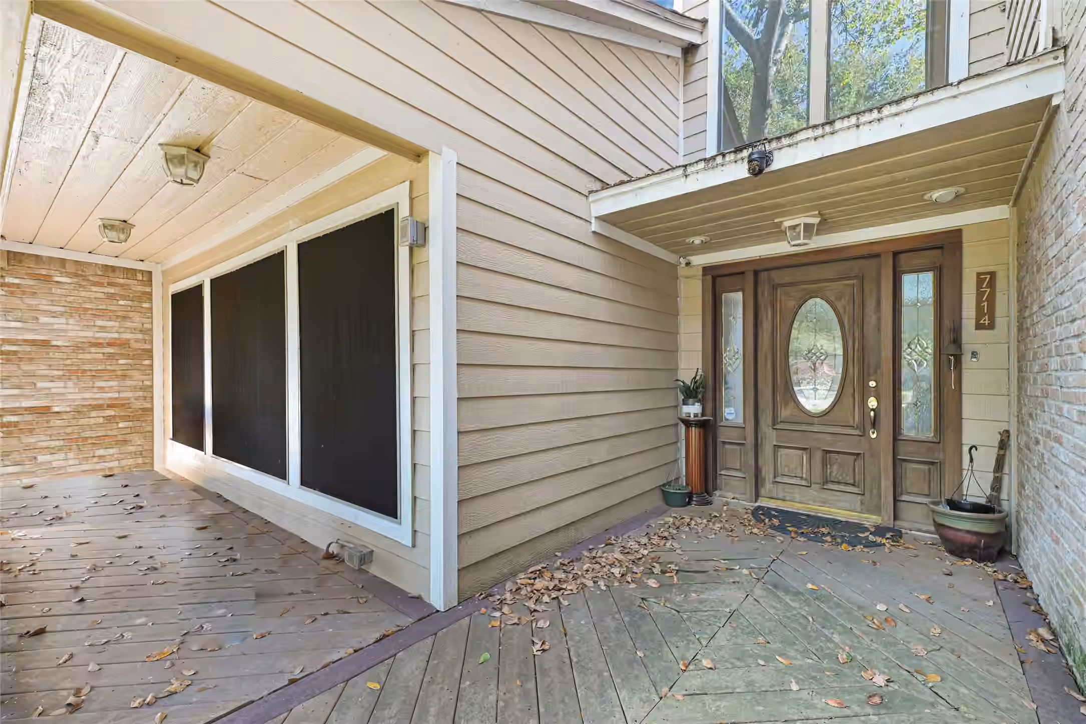 Photo 6 of 7714 Rolling Fork Lane, Houston, TX