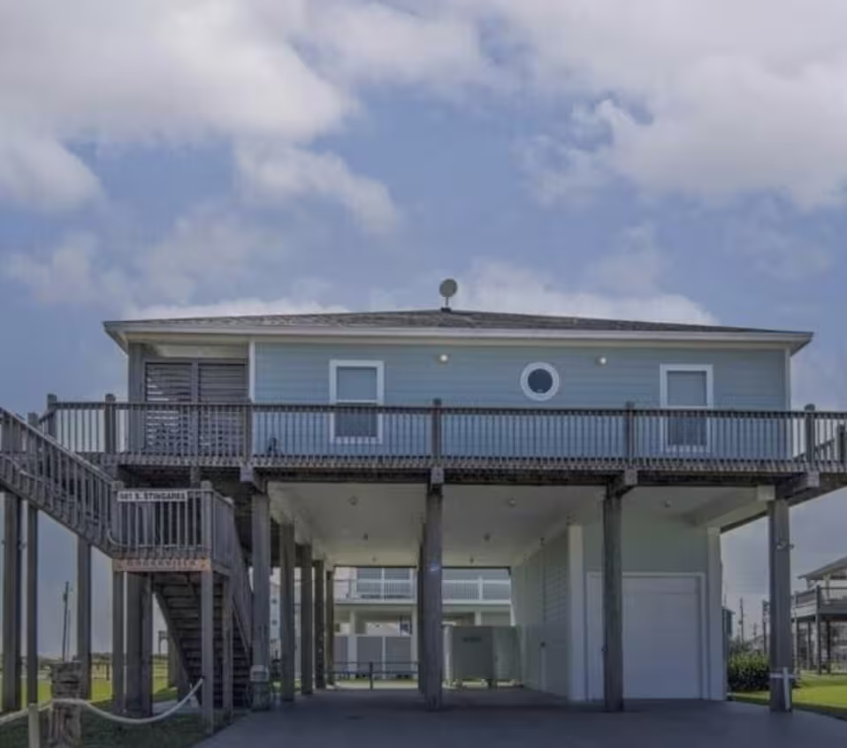 Photo of 981 South Stingaree Drive, Crystal Beach, TX 77650