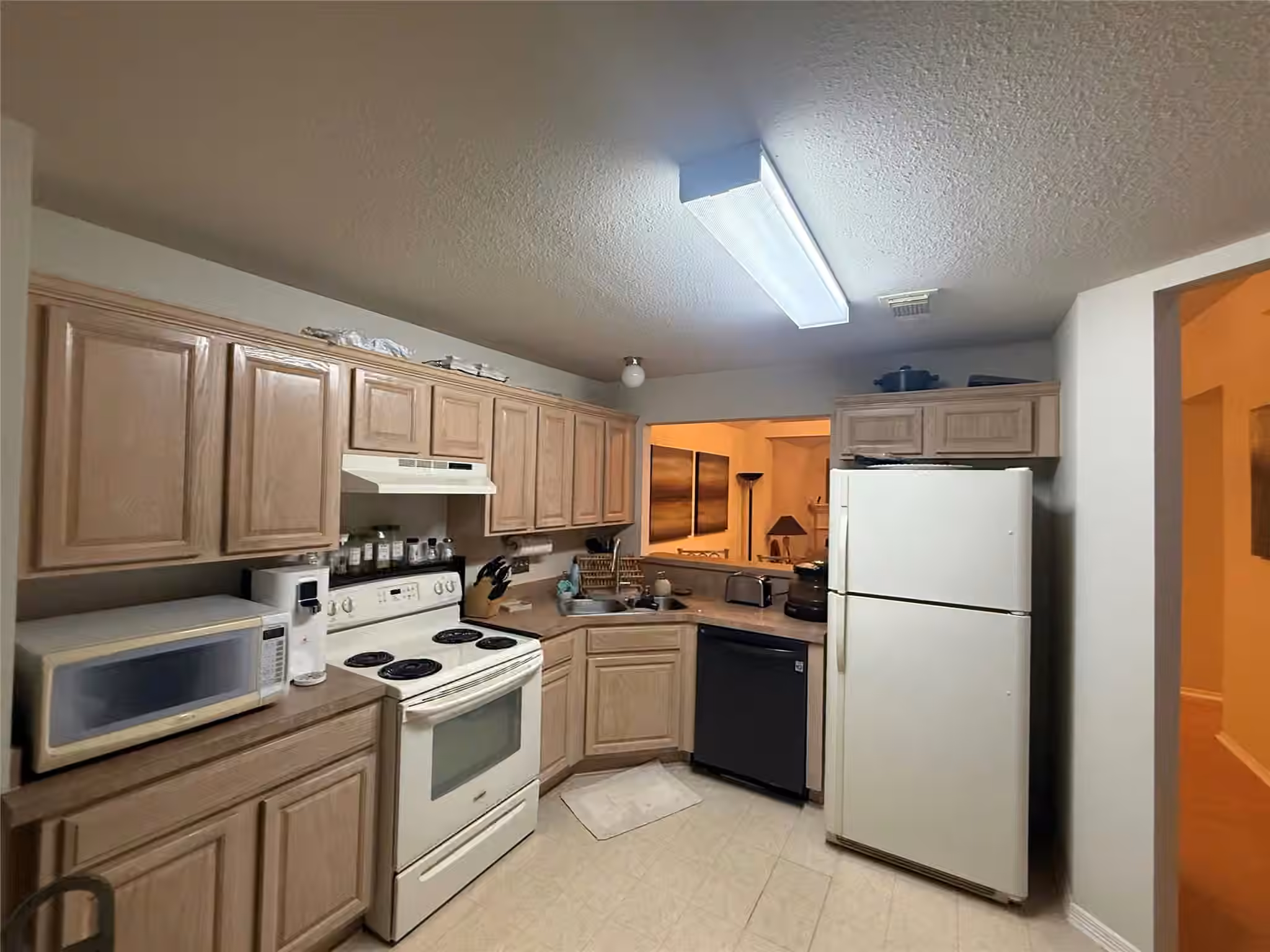 Photo 4 of 16211 Whitesage Court, Houston, TX