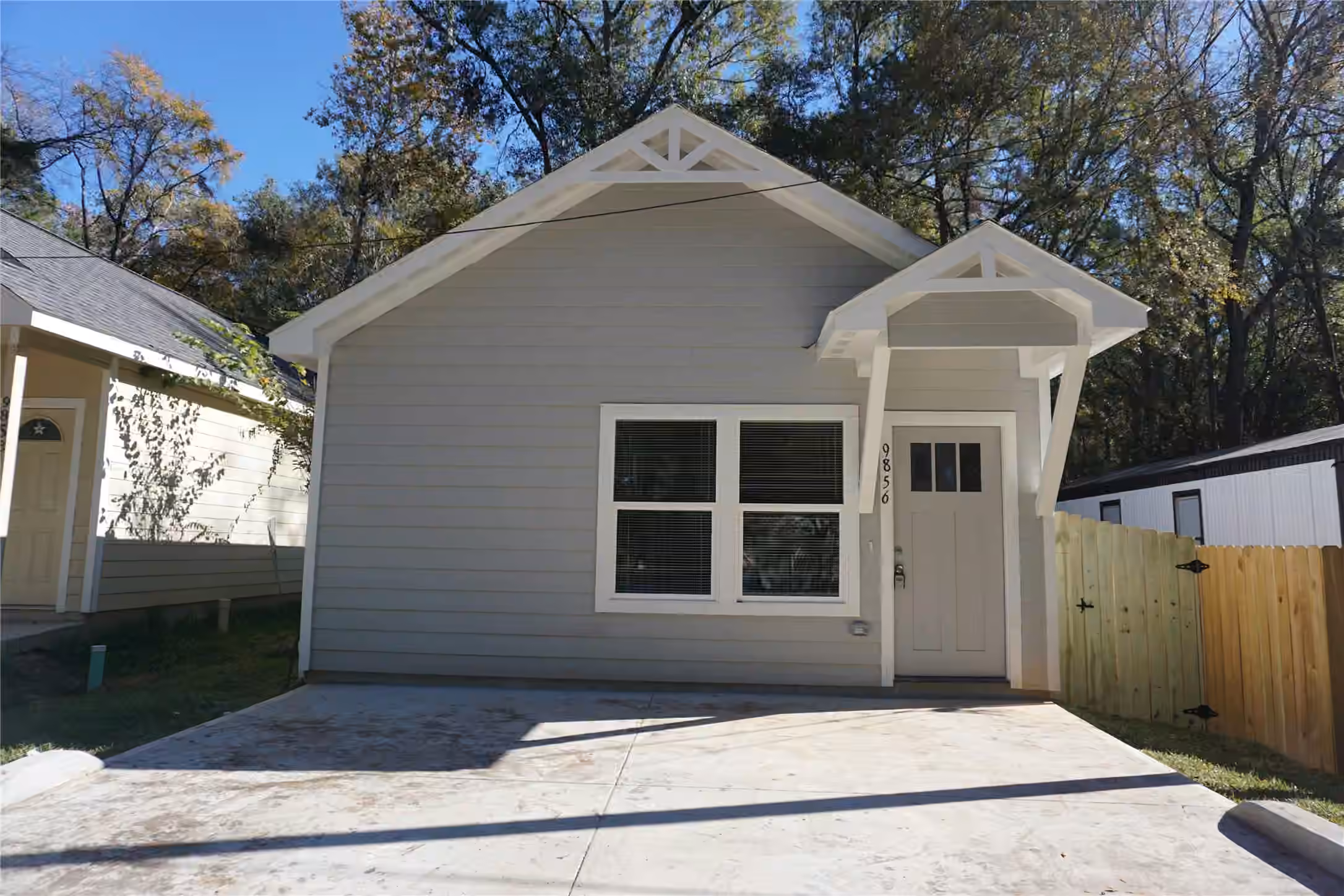 Photo of 9856 ARBOR OAK, Willis, TX