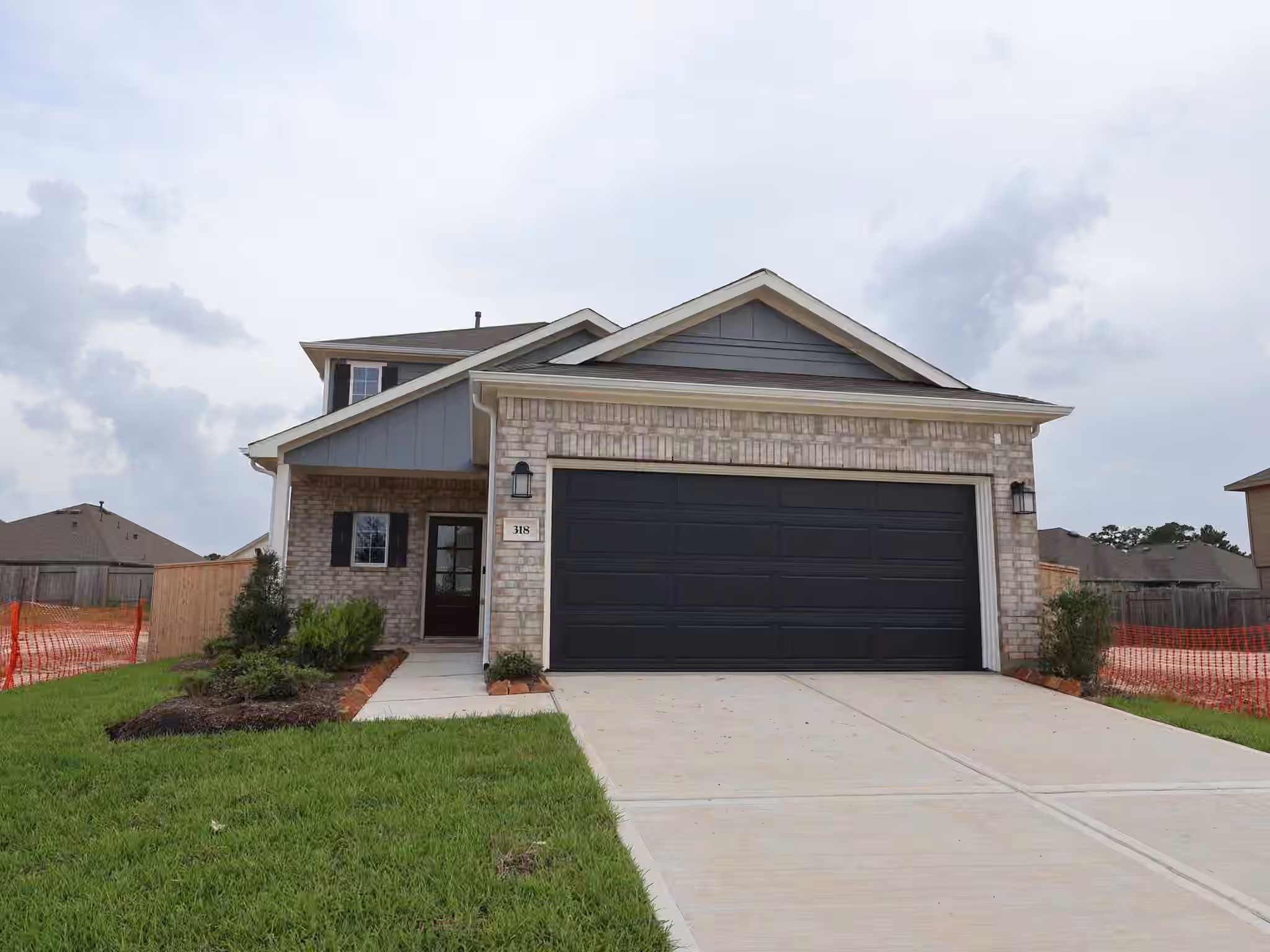 Photo of 318 Birch Blossom Path, Magnolia, TX 77354