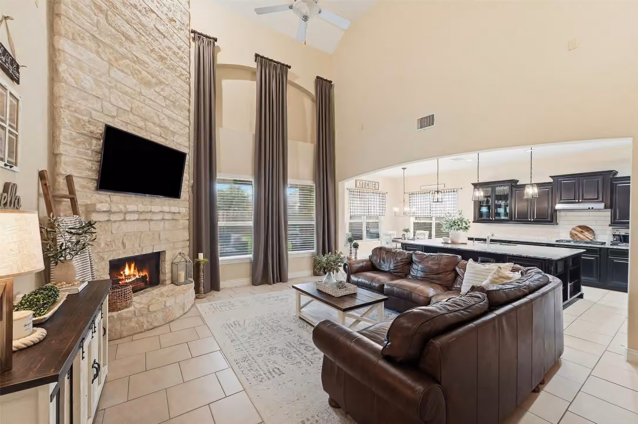 Photo 7 of 1328 Elkins Hollow Lane, League City, TX 77573