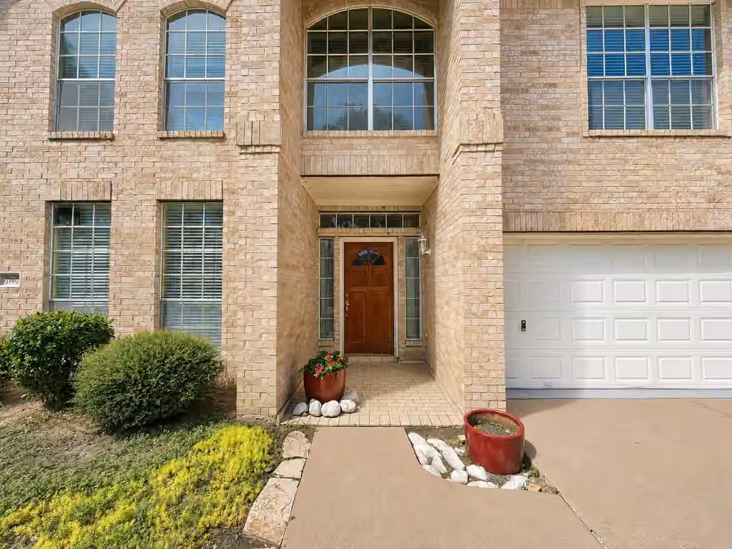 Photo 2 of 17807 Valley Palms Drive, Spring, TX