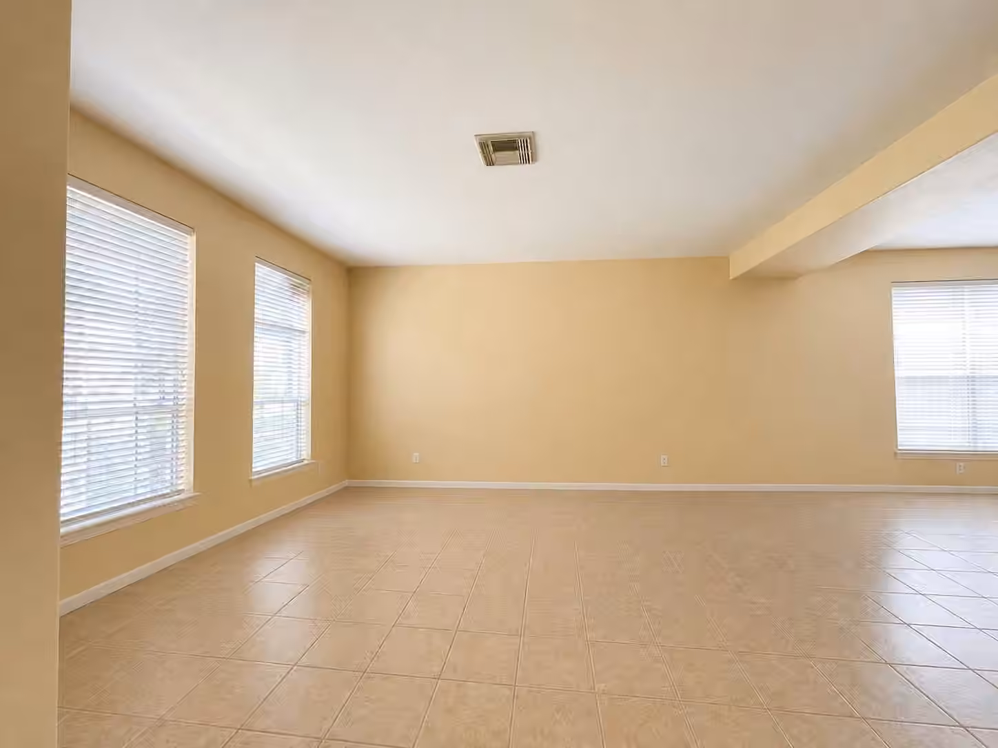 Photo 6 of 17807 Valley Palms Drive, Spring, TX