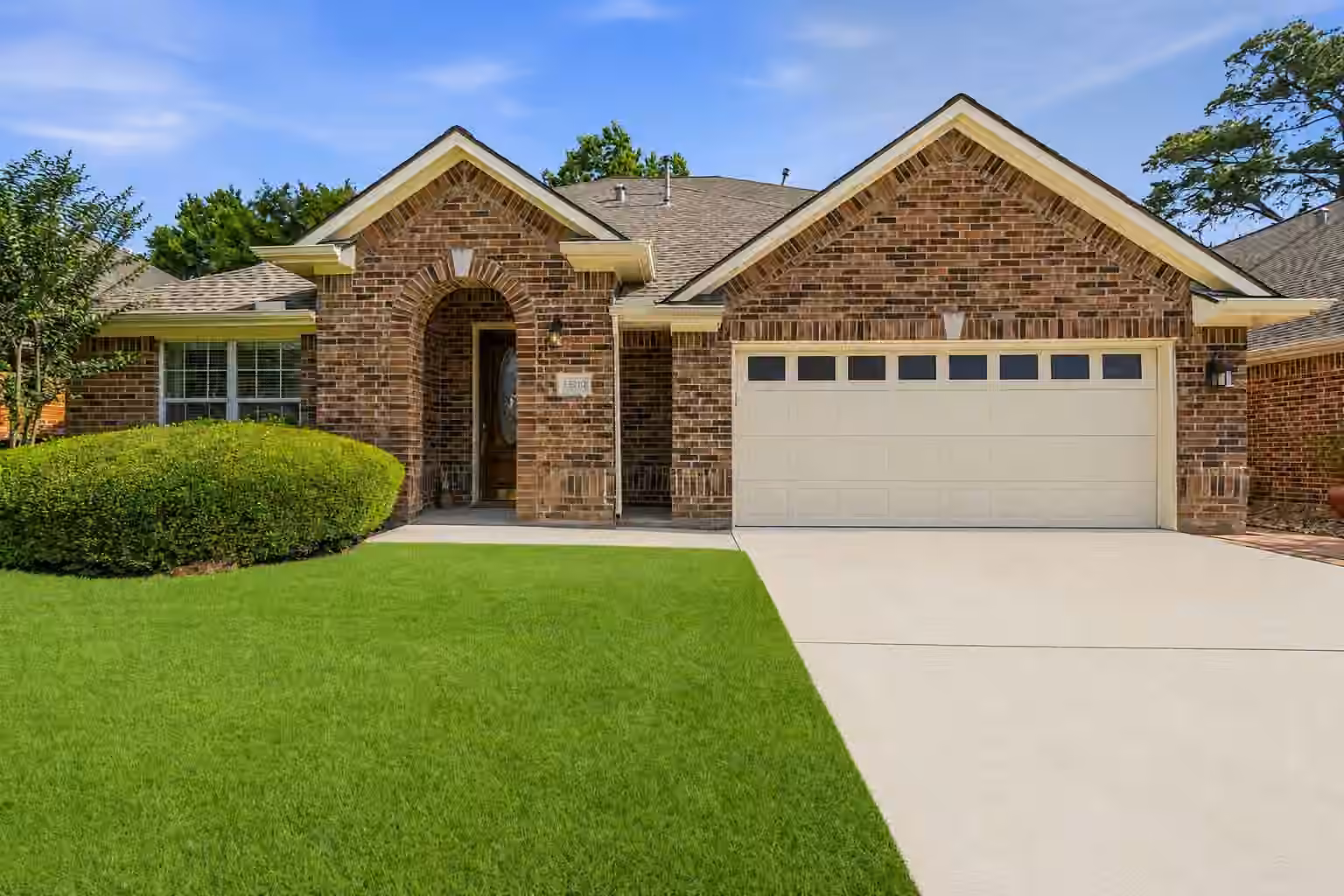 Photo of 15210 Scenic Forest Drive, Conroe, TX