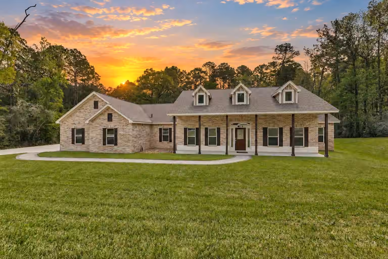 Photo of 150 Sky Oak Lane, Huntsville, TX