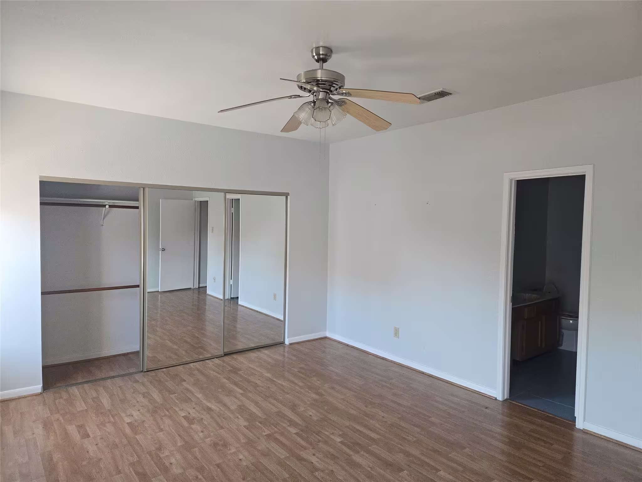 Photo 6 of 3780 Tanglewilde Street 501, Houston, TX