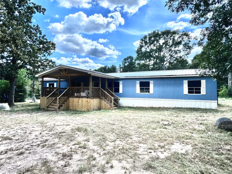Photo of 11692 W Old Oak Trail, Willis, TX 77378