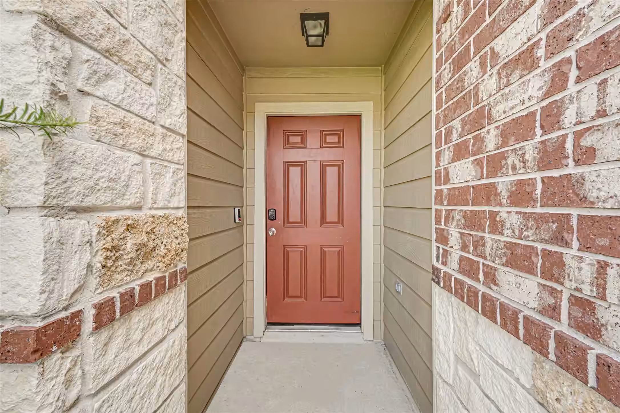 Photo 4 of 14418 Darrah Drive, Houston, TX