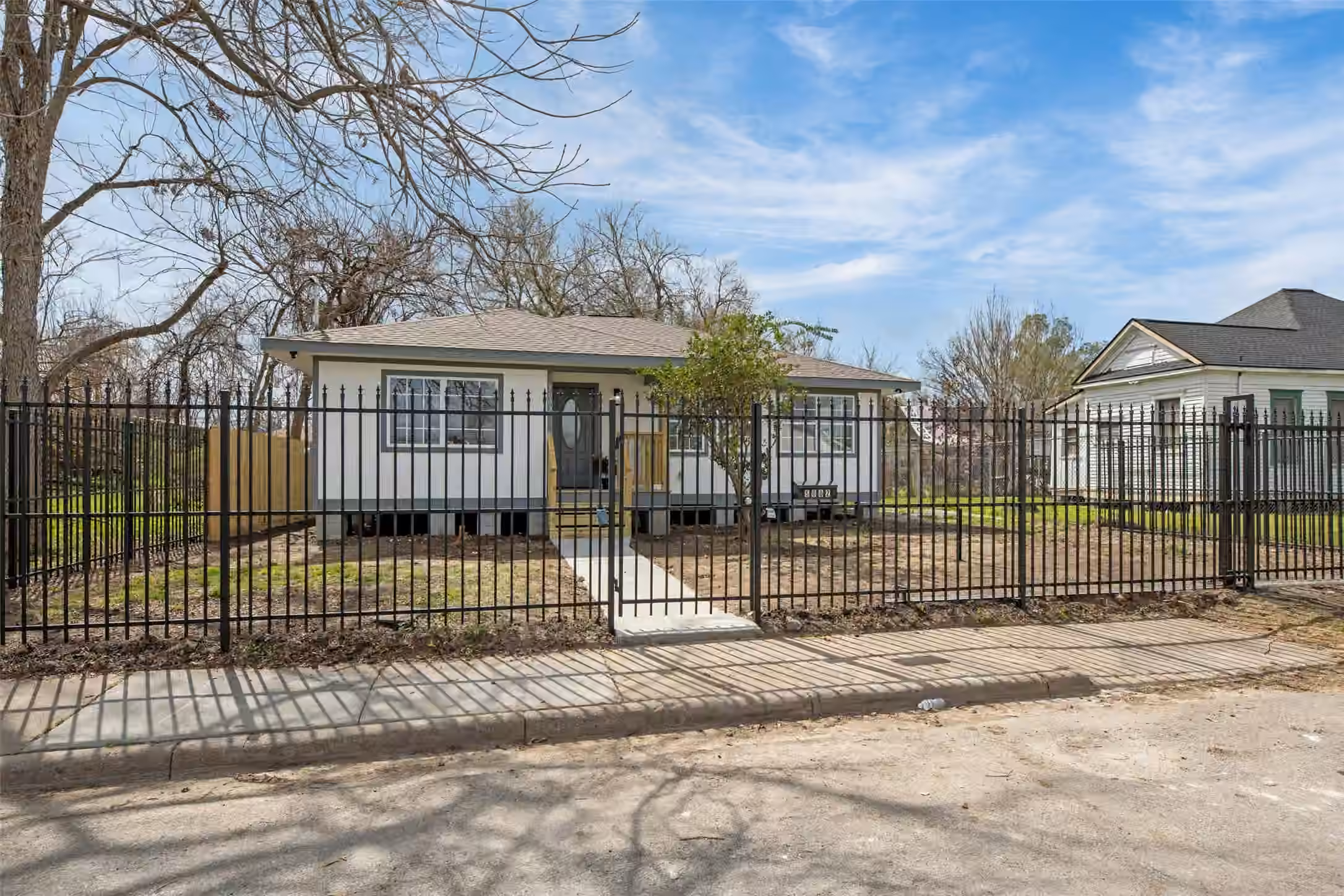 Photo 2 of 5002 Lelia Street, Hockley, TX