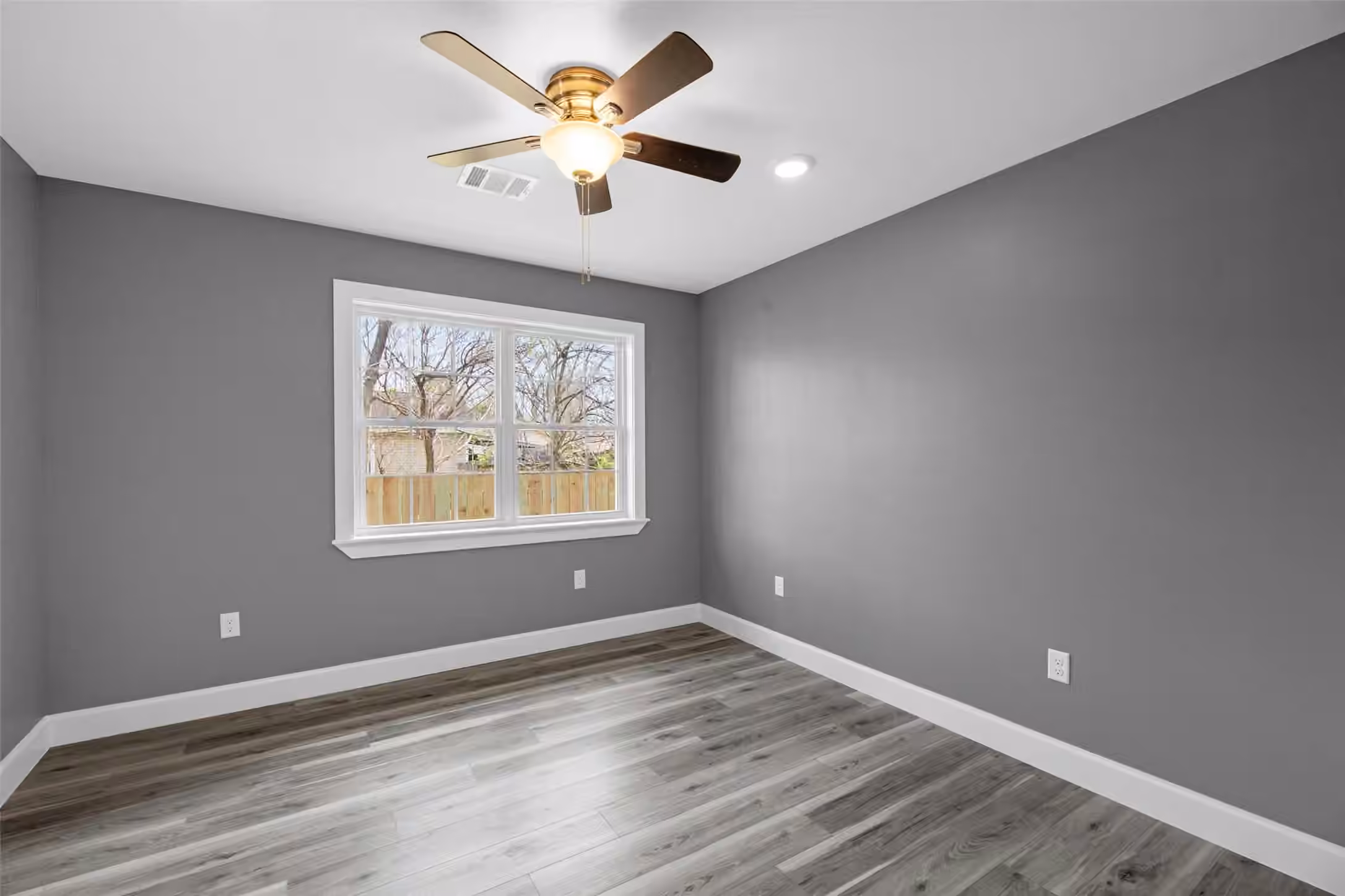 Photo 5 of 5002 Lelia Street, Hockley, TX