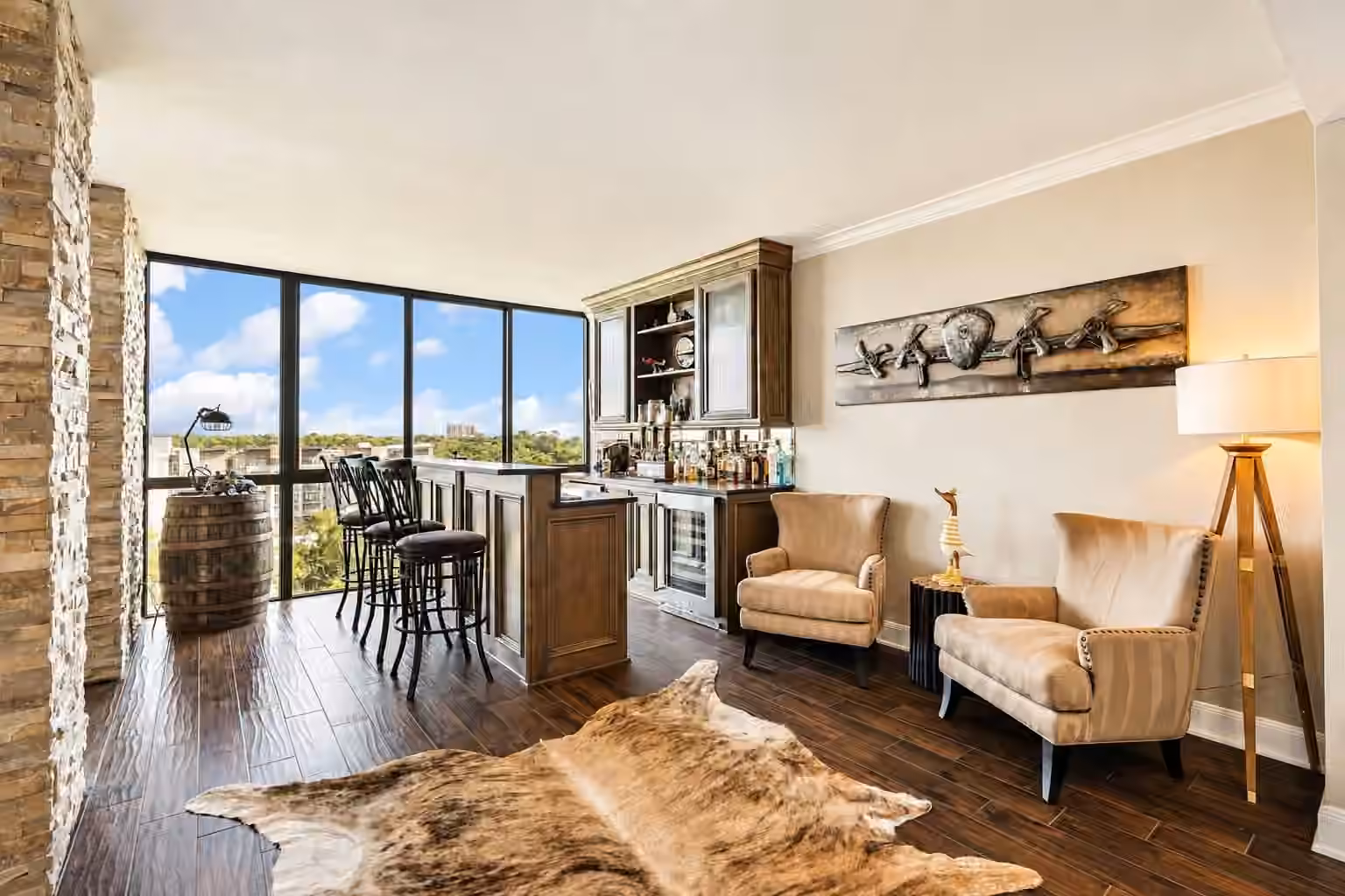 Photo of 5001 Woodway 1005, Houston, TX