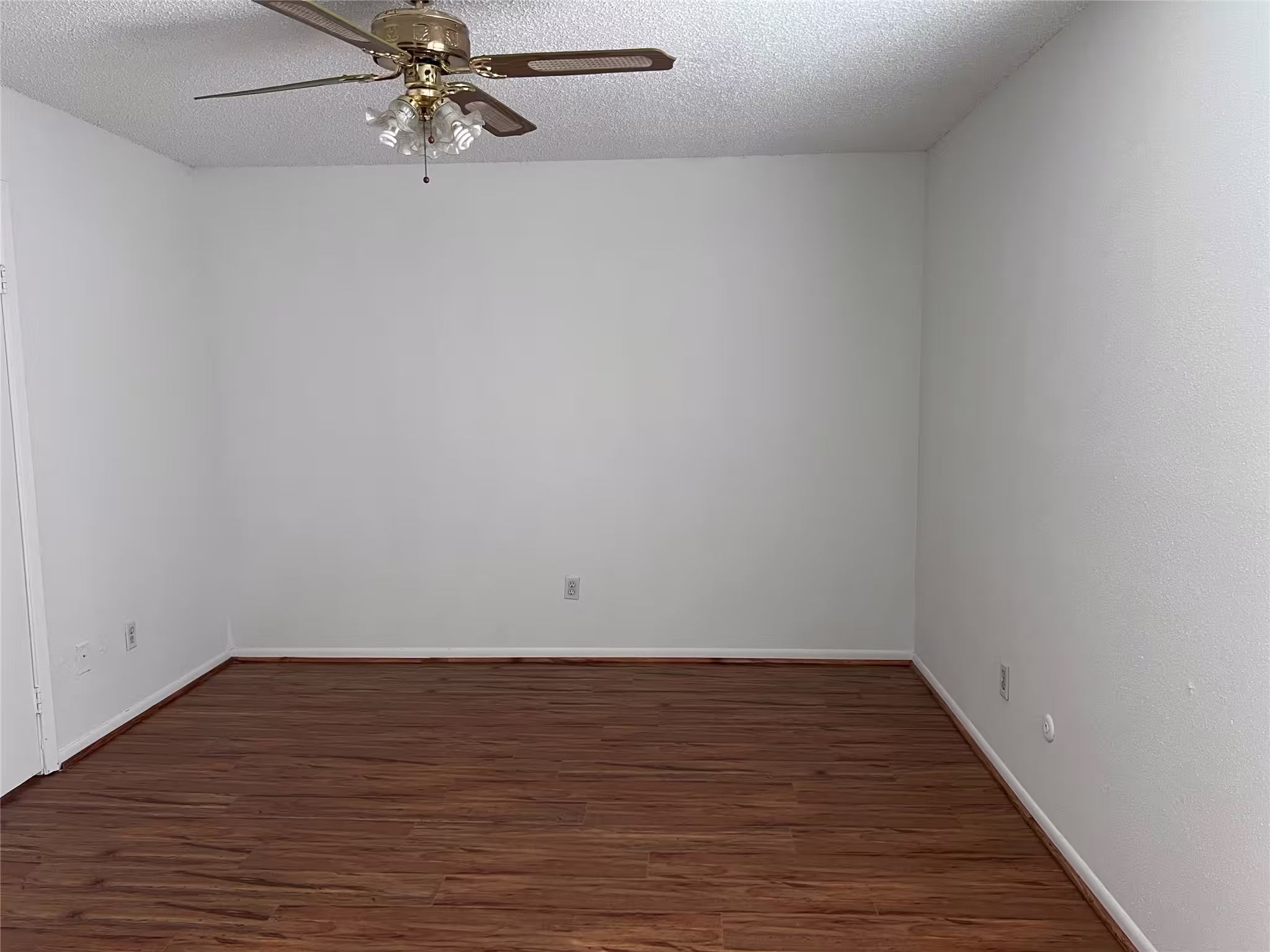 Photo 7 of 10203 Forum Park Drive 230, Houston, TX