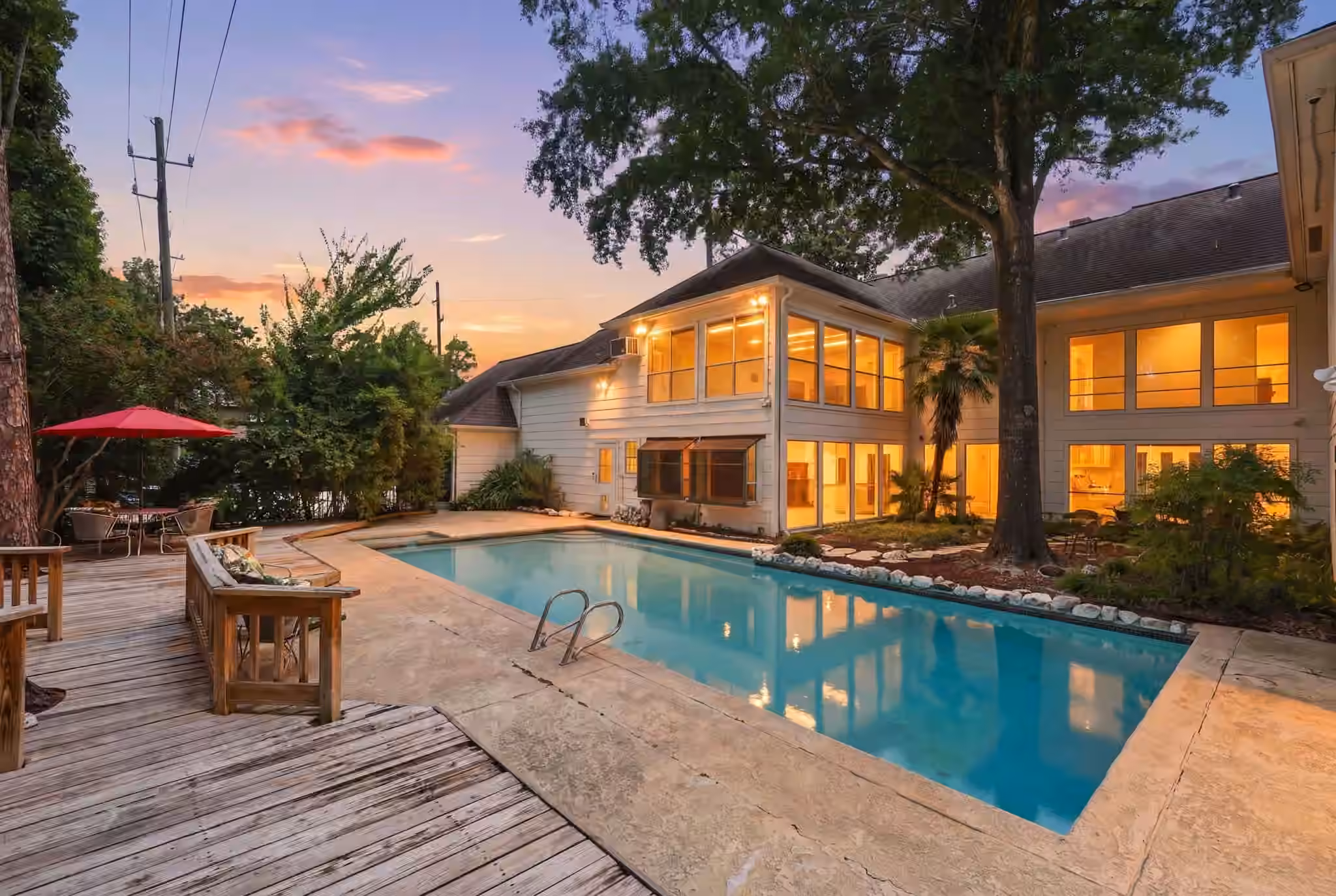 Photo 2 of 5610 Fountainbridge Lane, Houston, TX