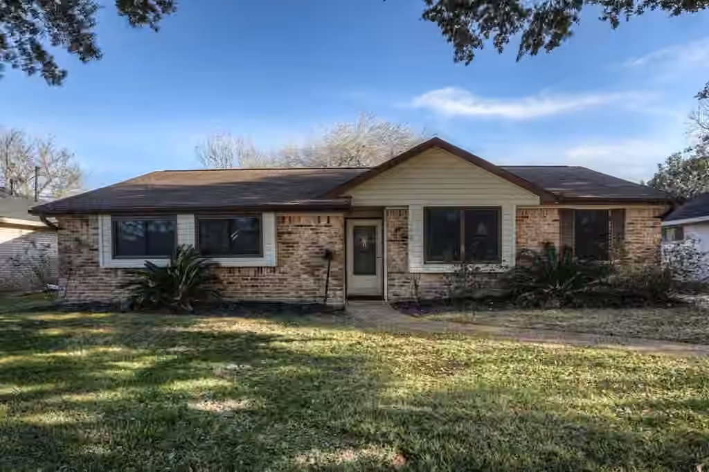 Photo of 11010 Sagecrest Lane, Houston, TX 77089