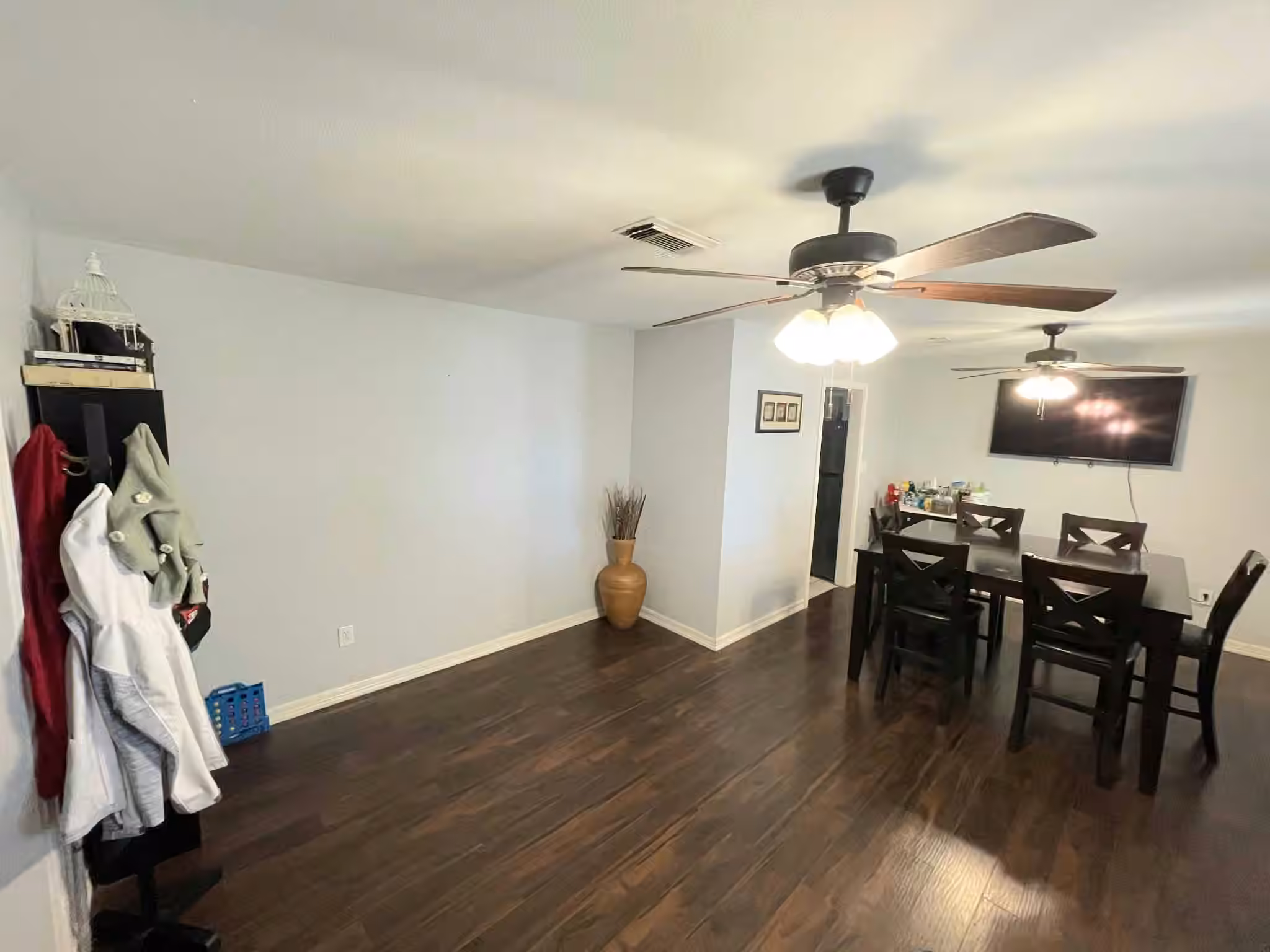 Photo 5 of 11010 Sagecrest Lane, Houston, TX