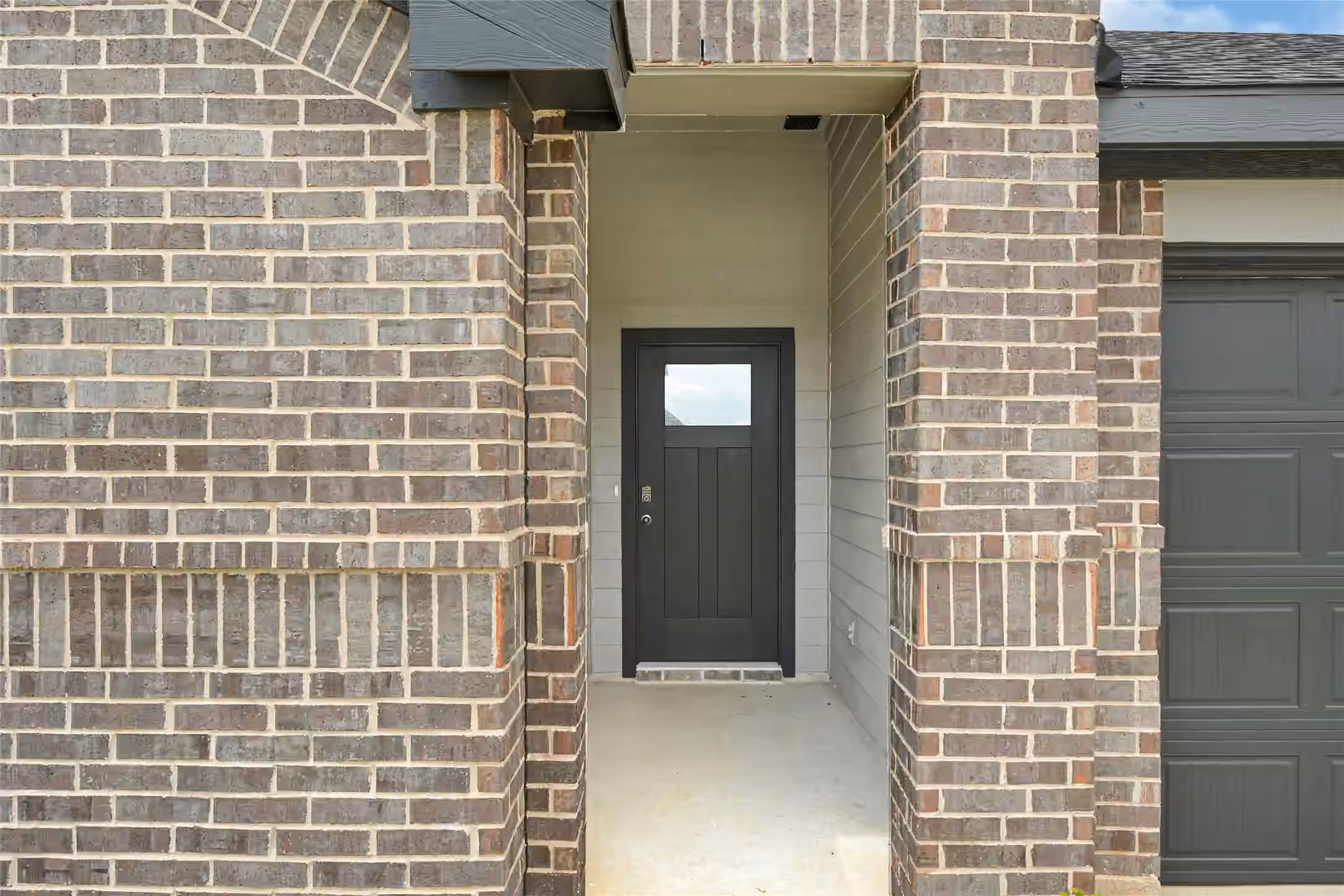 Photo 2 of 31214 Hastings Park Drive, Fulshear, TX