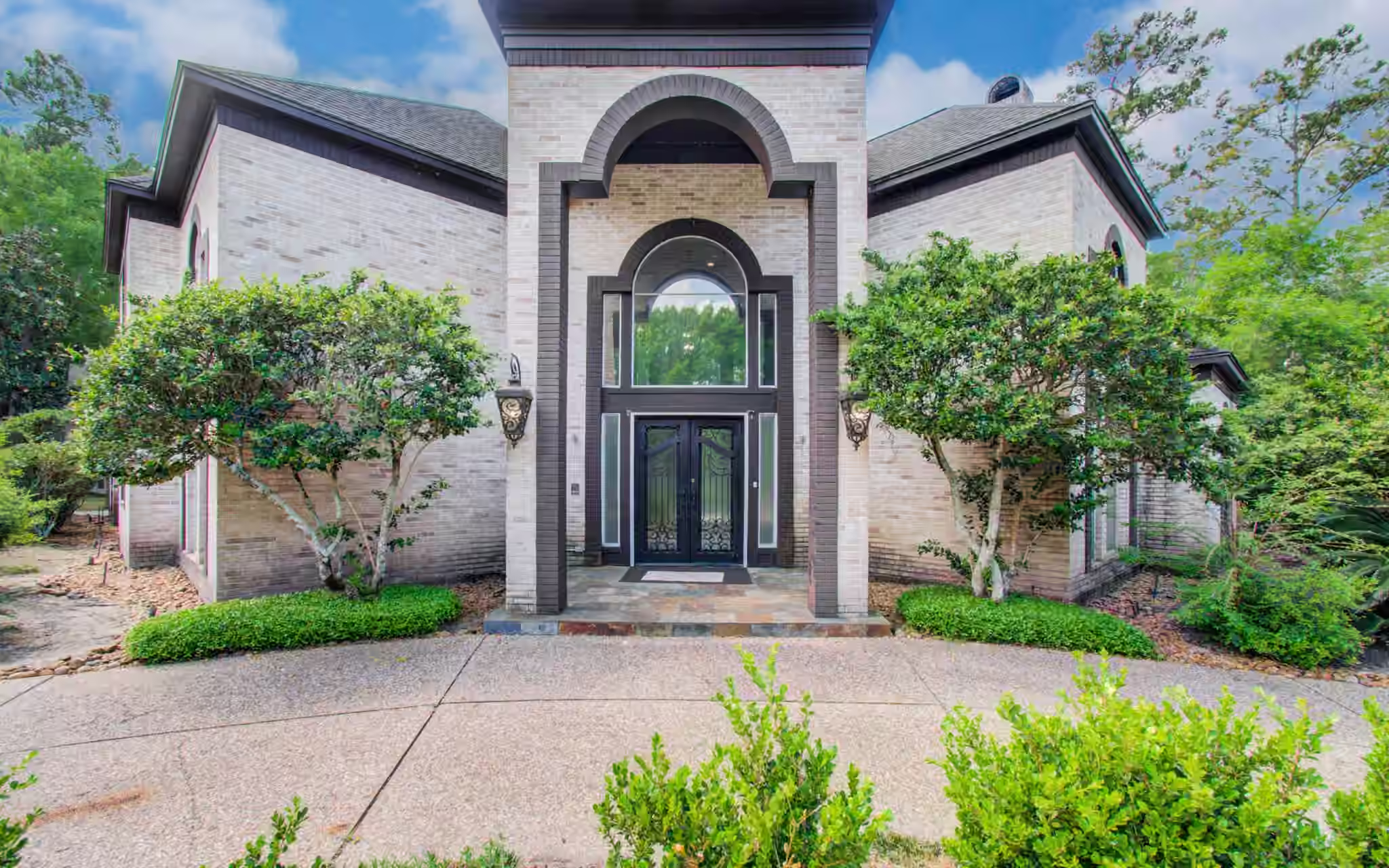 Photo of 1703 Brookside Pine Lane, Houston, TX 77345