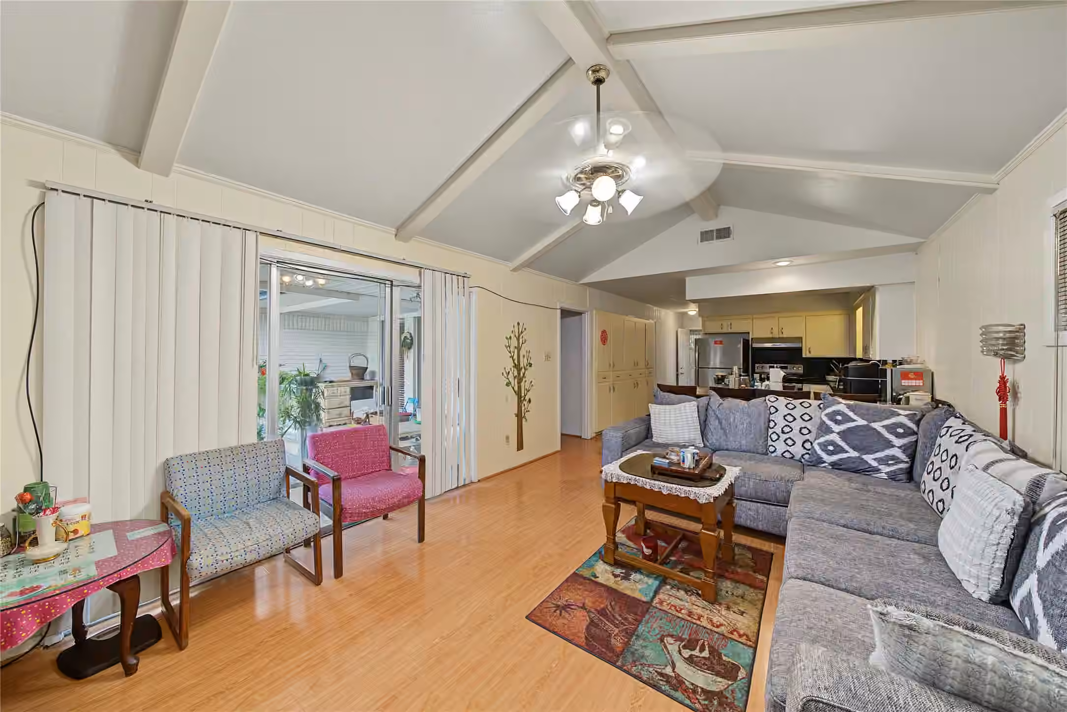 Photo 6 of 8939 Concho Street, Houston, TX