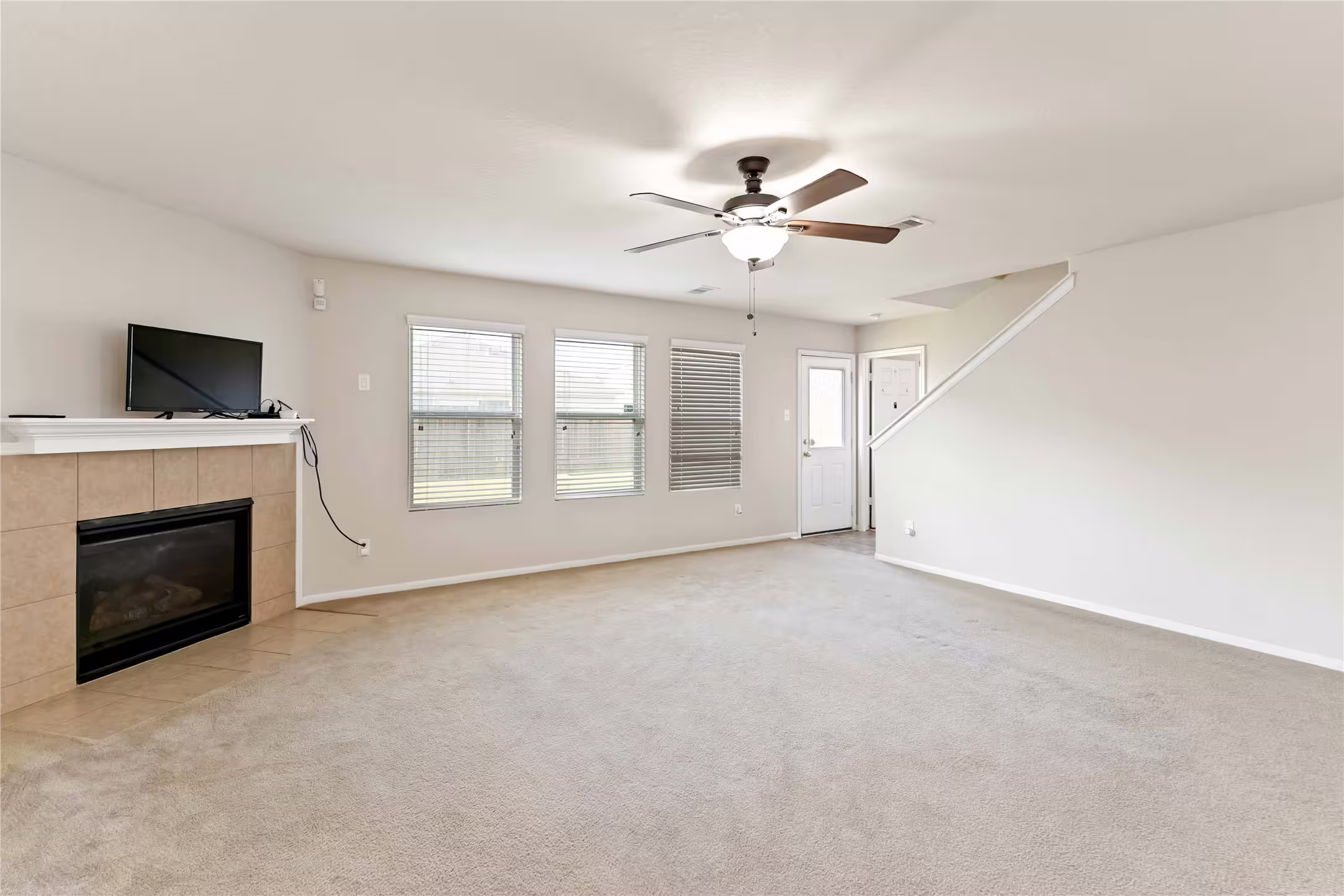 Photo 4 of 2114 Bishop Hollow Lane, Rosenberg, TX