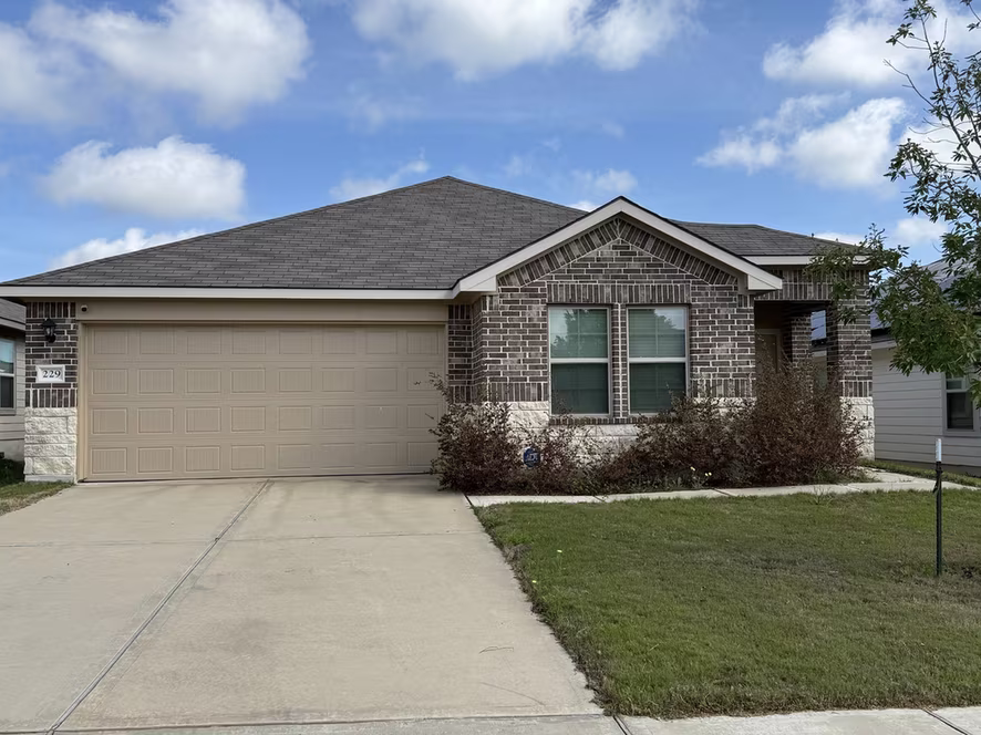Photo of 229 Pecos Drive, Huntsville, TX 77340