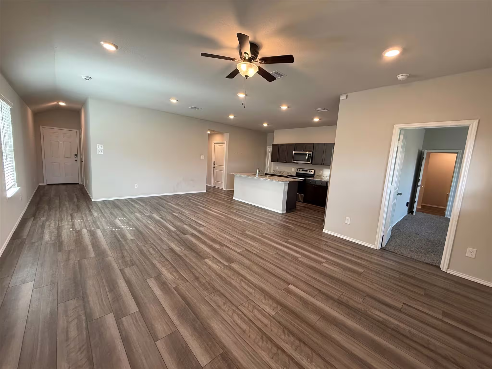 Photo 5 of 229 Pecos Drive, Huntsville, TX