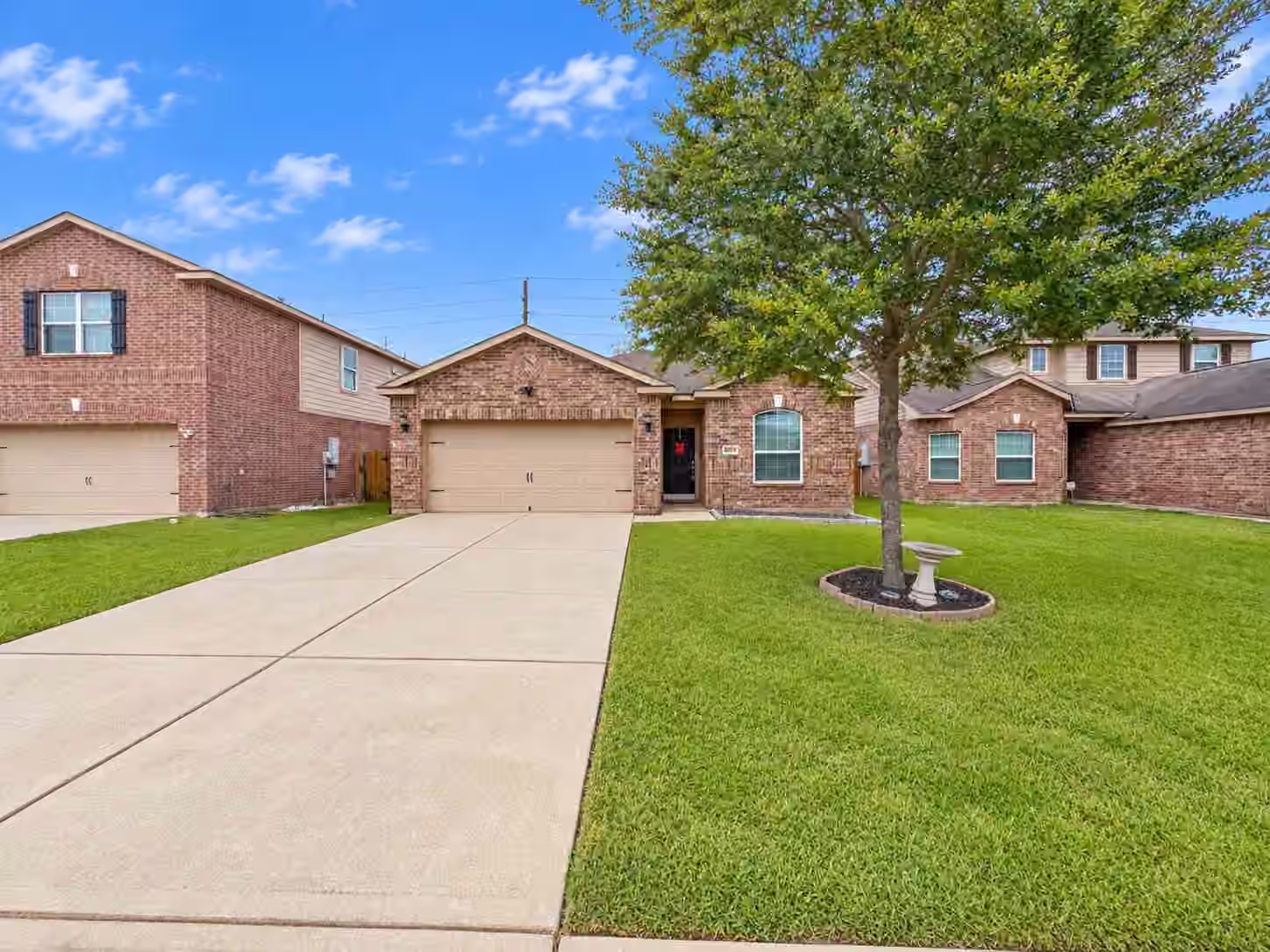 Photo 2 of 2019 Heath Ridge Lane, Rosenberg, TX