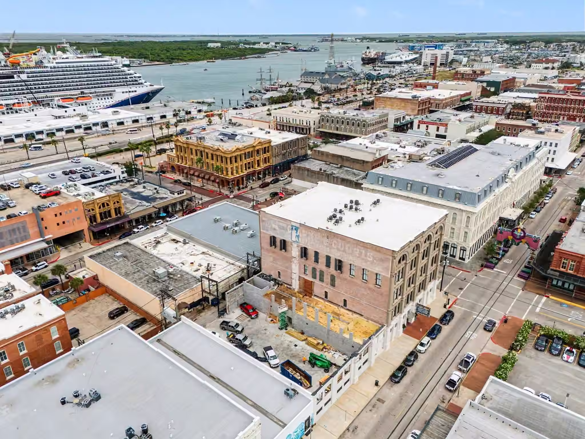 Photo 6 of 2400 Mechanic Street 101, Galveston, TX