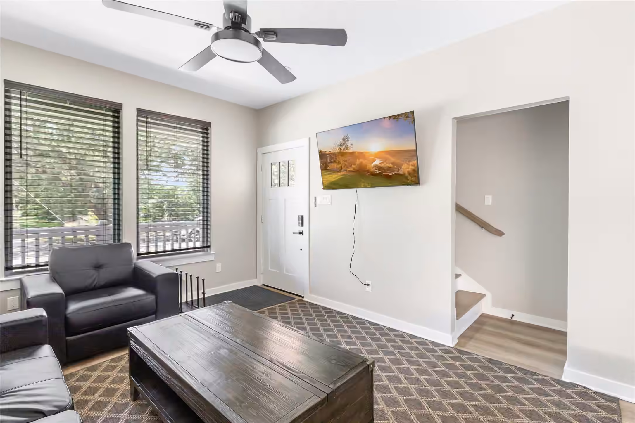 Photo 4 of 802 Thomas Avenue, Pasadena, TX