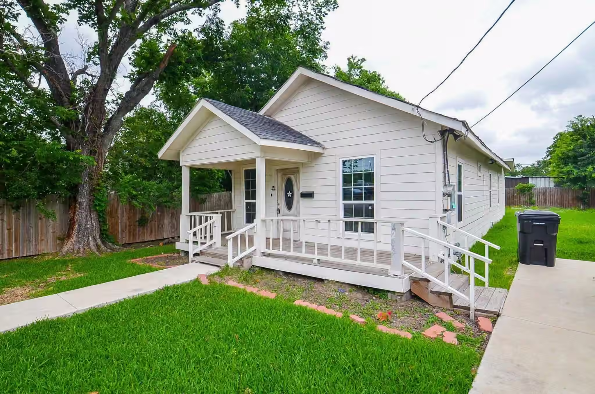 Photo 2 of 4203 New Orleans Street, Houston, TX