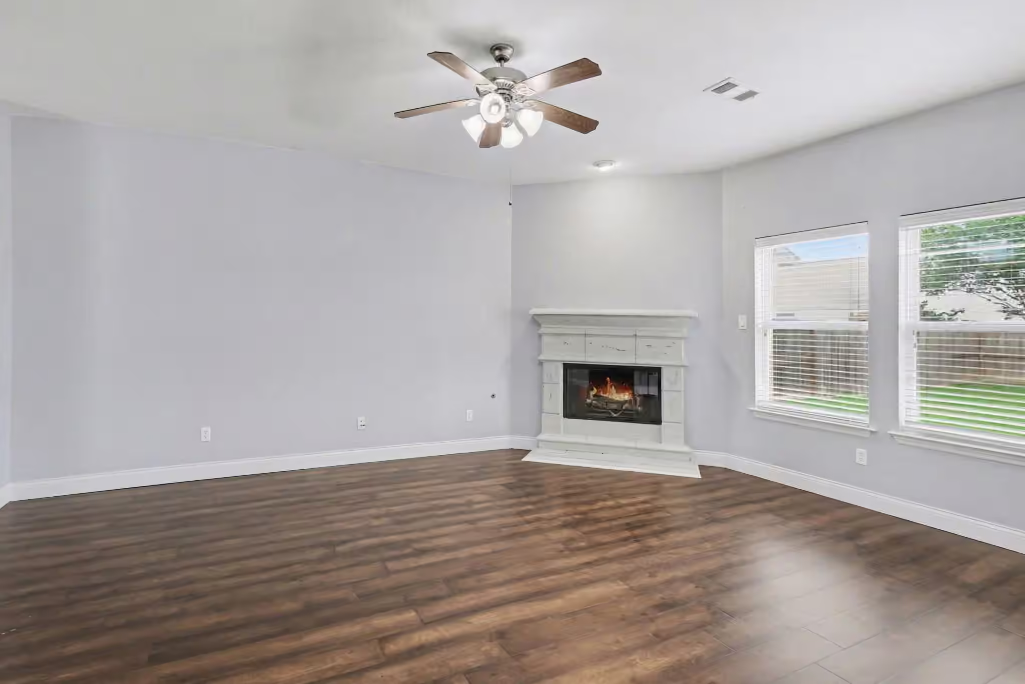 Photo 7 of 2705 Golden Creek Lane, Pearland, TX