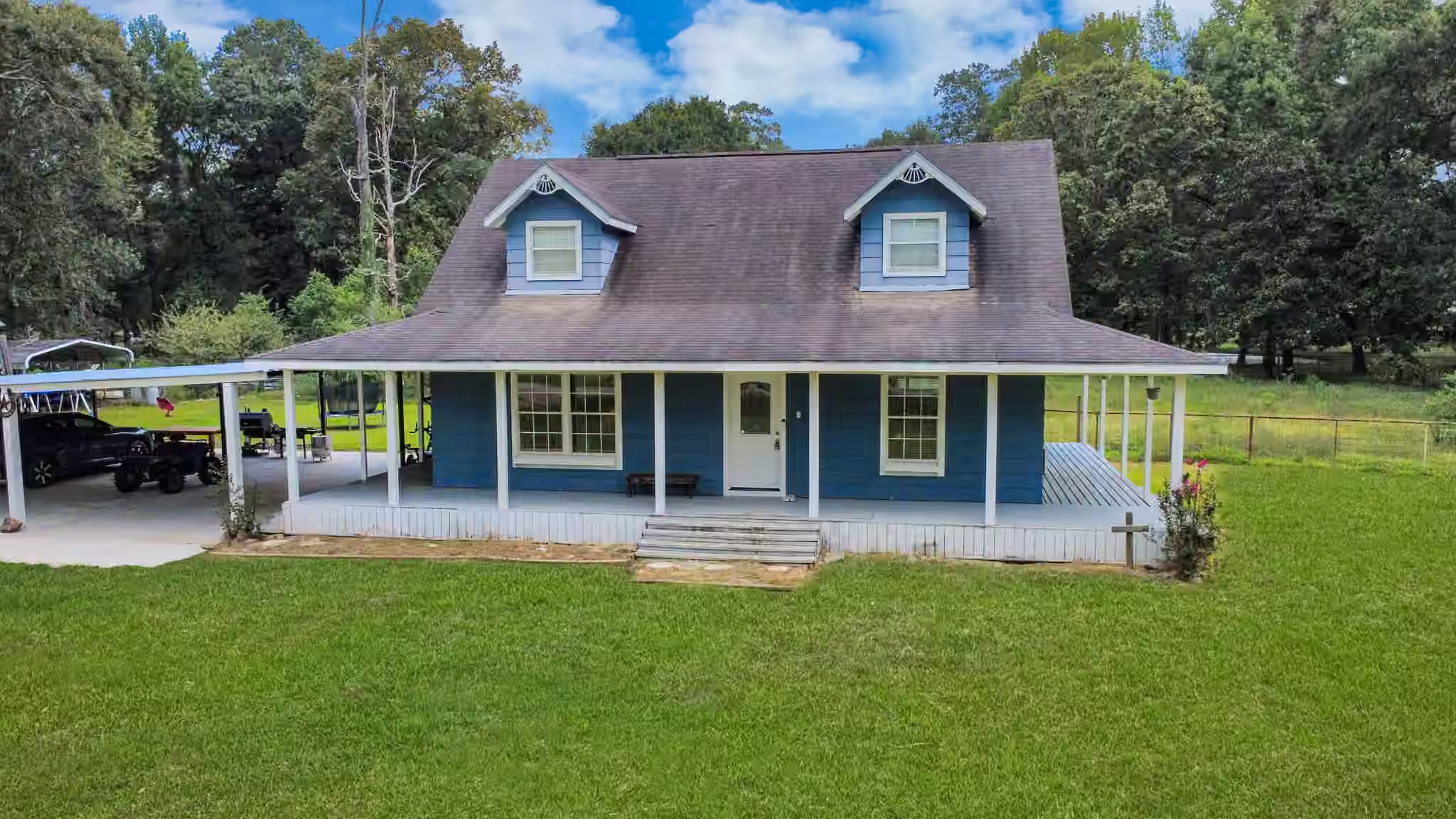 Photo of 1054 County Road 650, Dayton, TX 77535