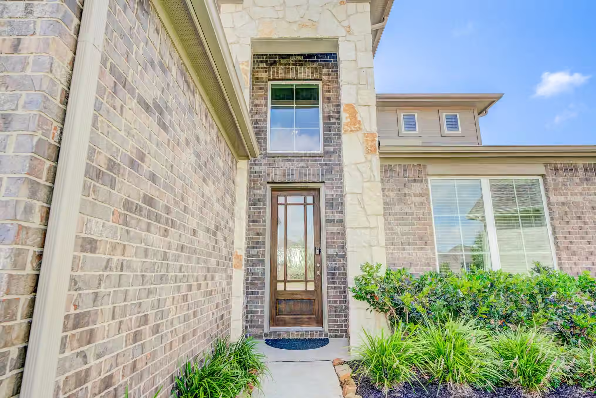 Photo 7 of 1926 Temple Grove Drive, Rosharon, TX