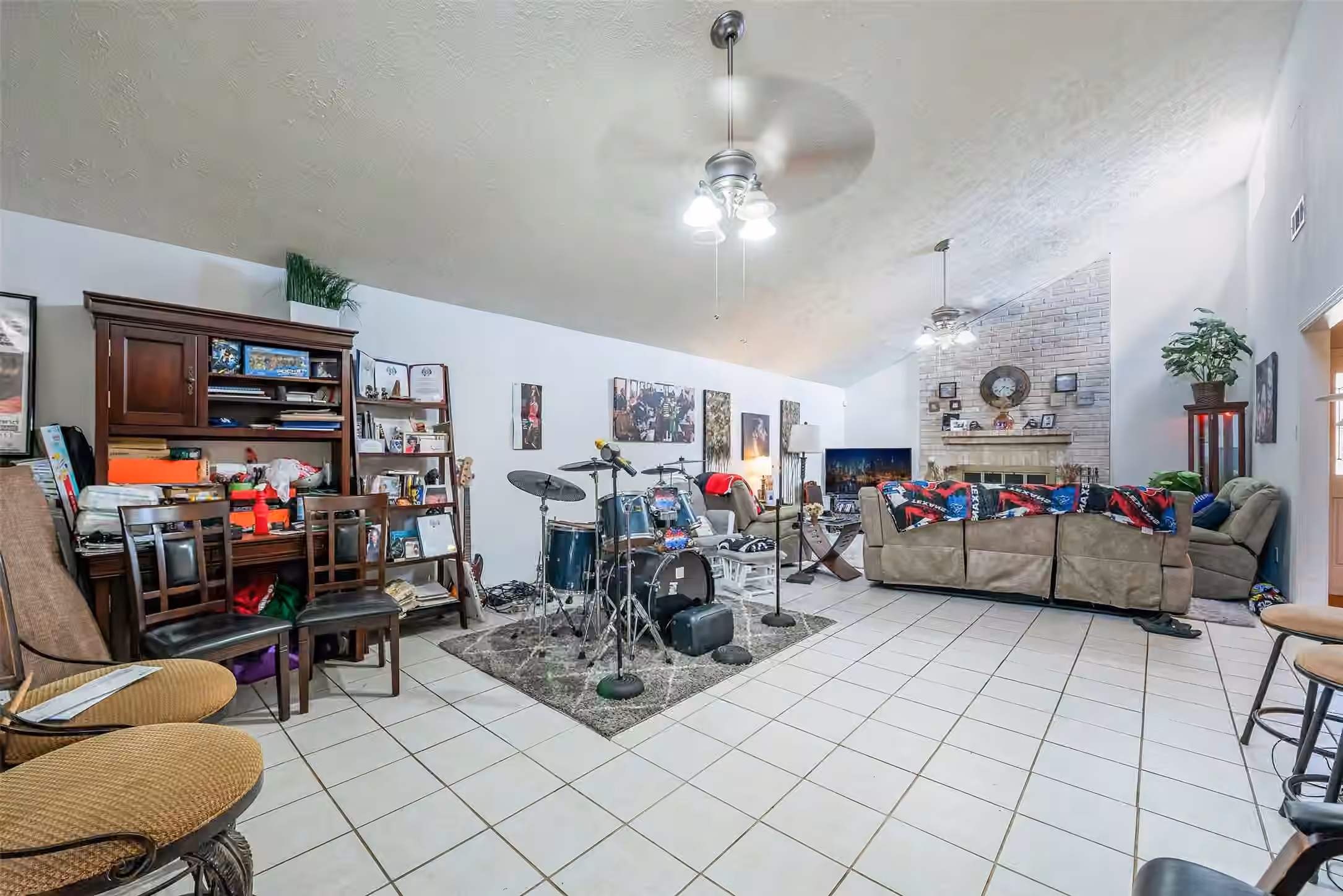 Photo 6 of 10827 Braes Forest Drive, Houston, TX