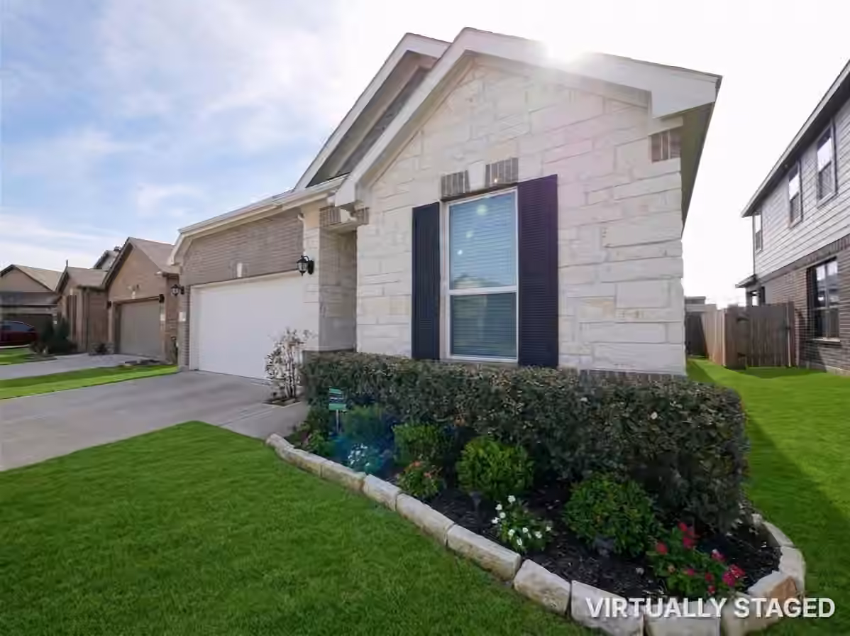 Photo 3 of 14615 Cypress Creek Landing Drive, Houston, TX