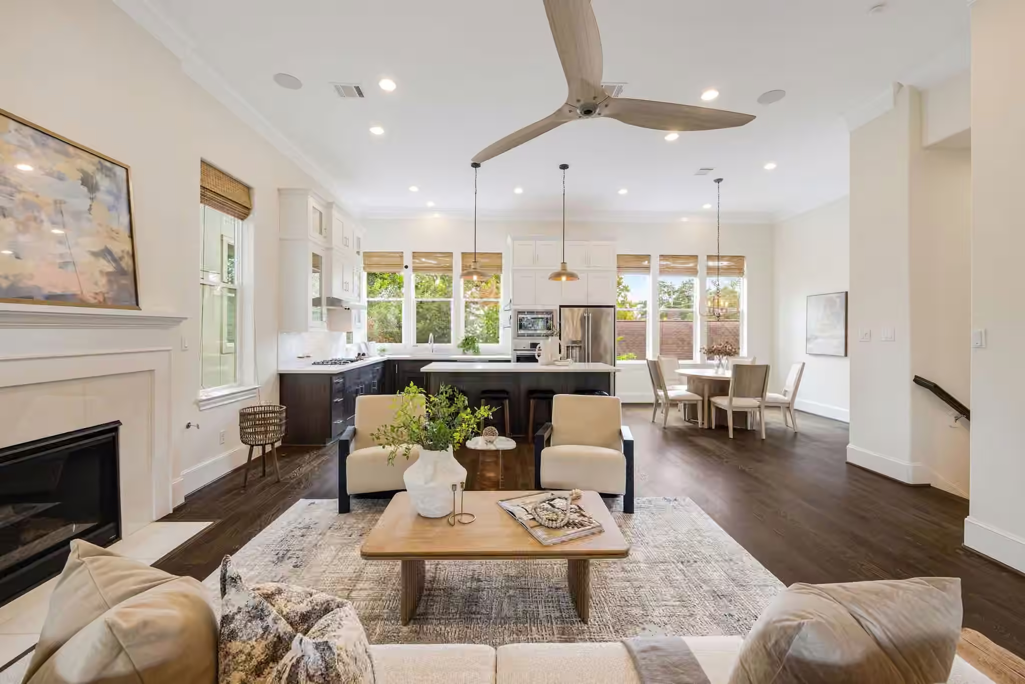 Photo 4 of 612 E 20th Street B, Houston, TX