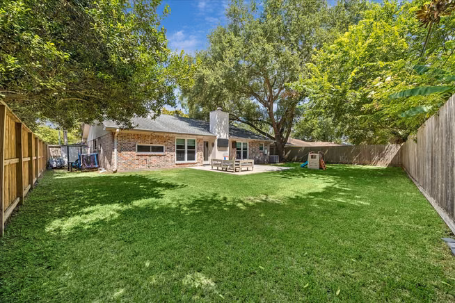 Photo 5 of 2622 Parana Drive, Houston, TX