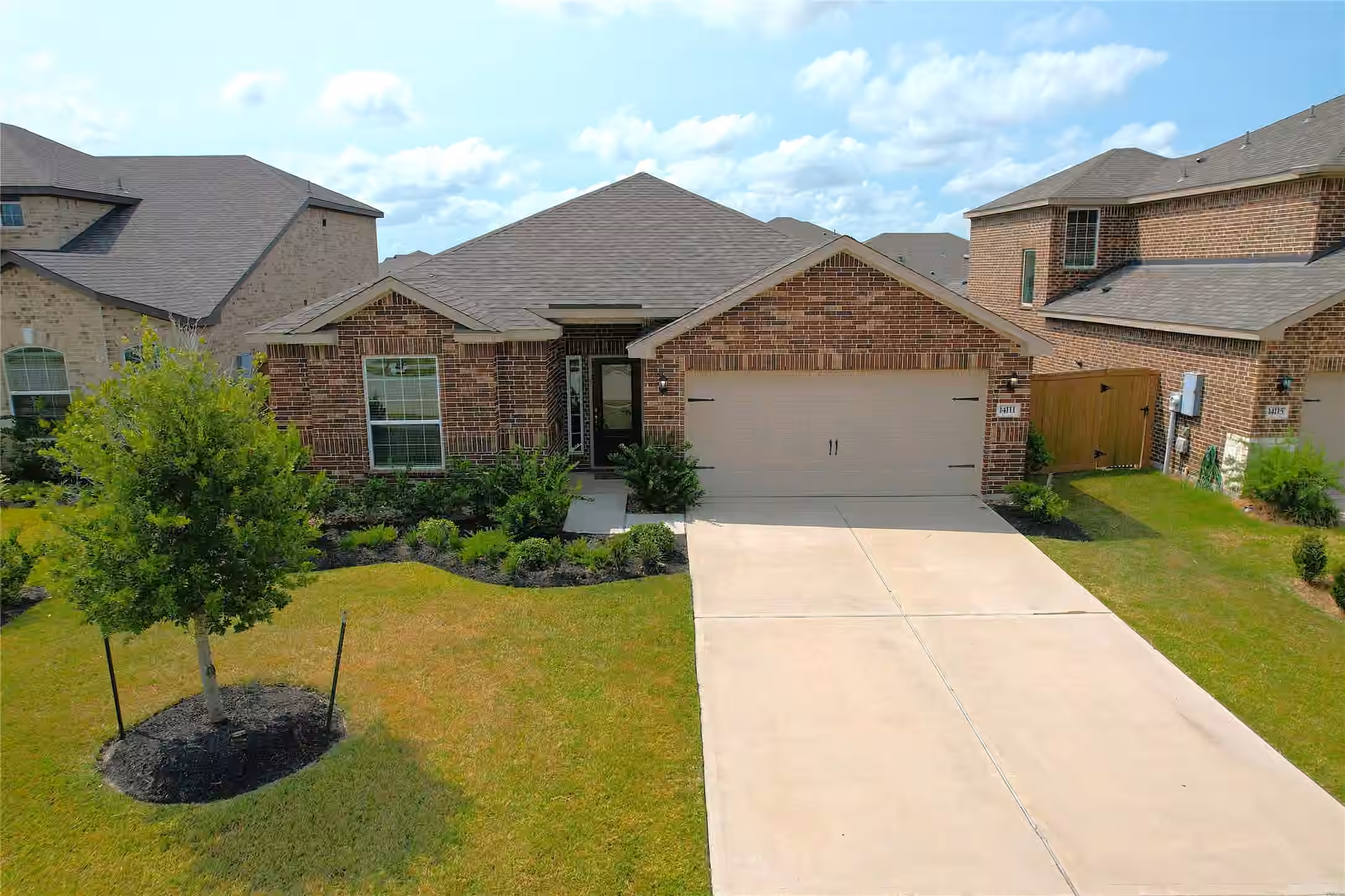 Photo of 14111 Mainmast Drive, Santa Fe, TX 77510