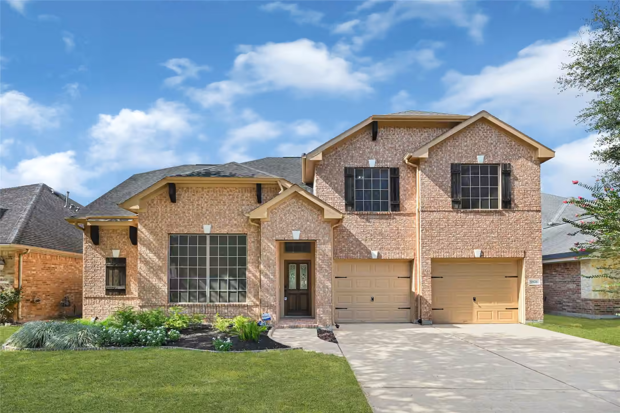 Photo 2 of 9818 Parsonsfield Lane, Katy, TX