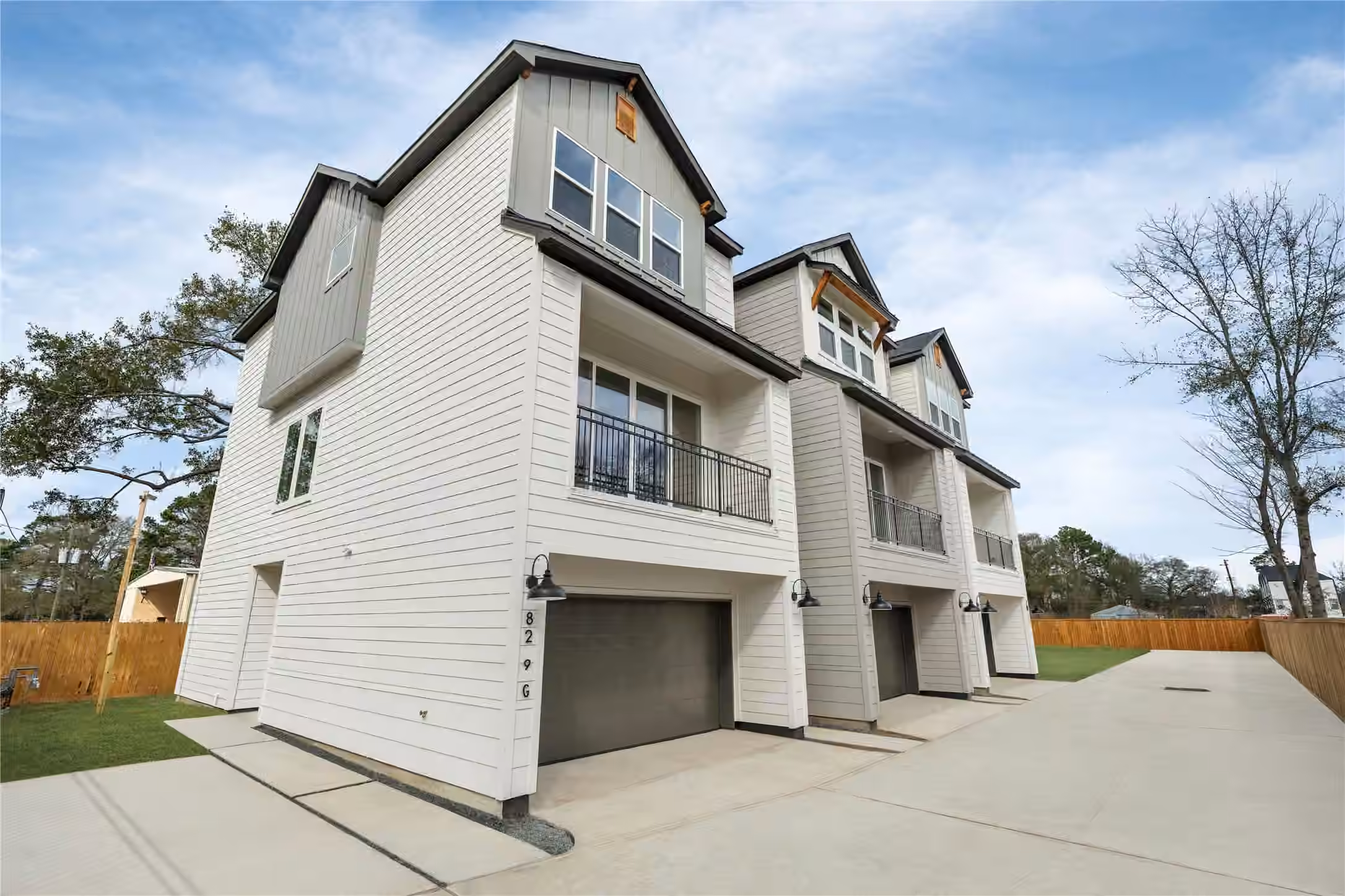 Photo 4 of 826 Curtin Street F, Houston, TX