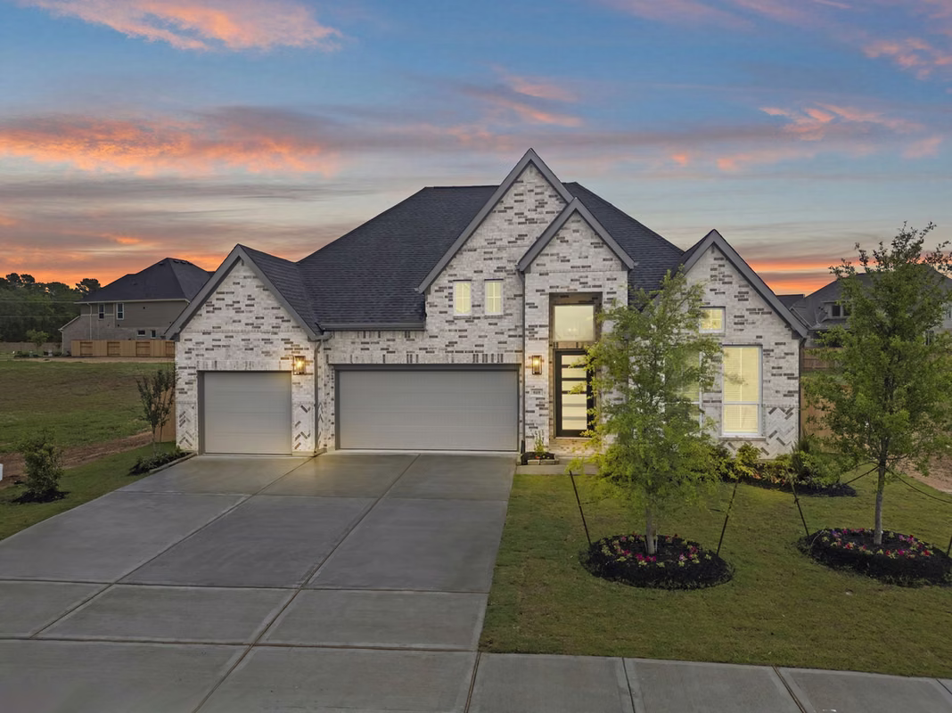 Photo of 618 Gunner Drive, Montgomery, TX 77316