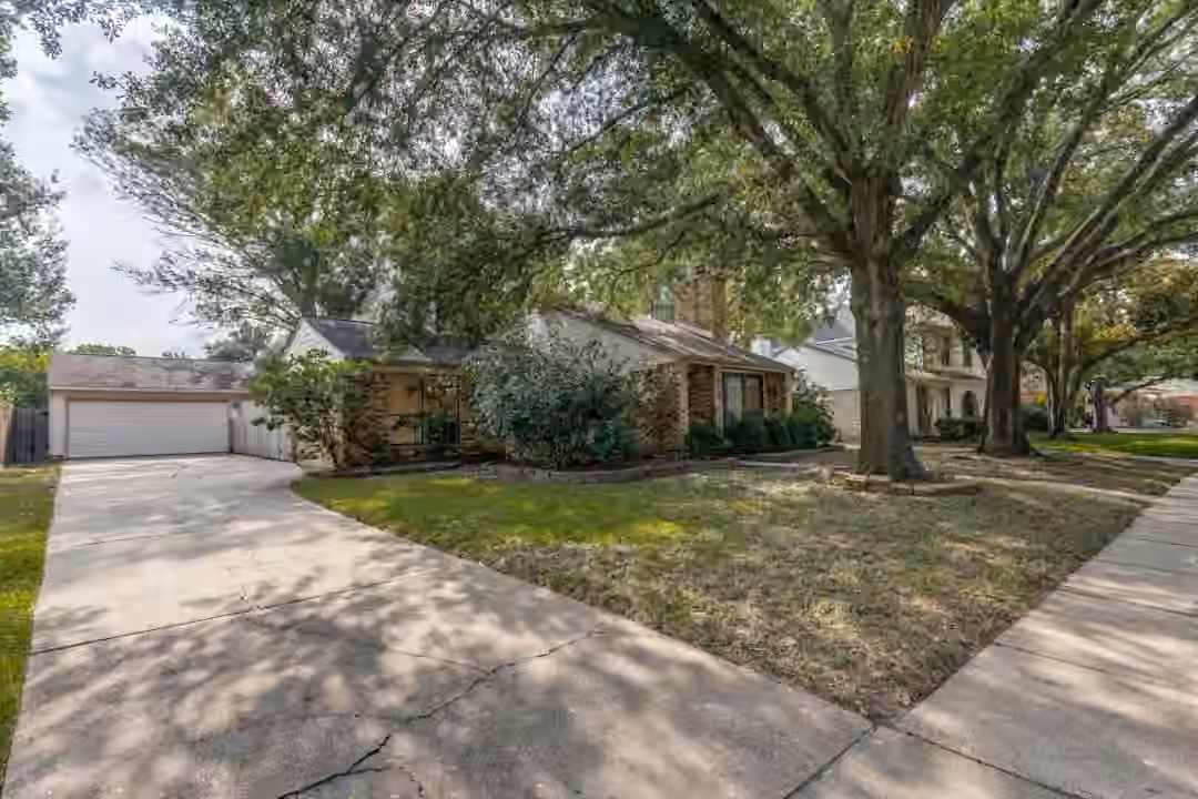 Photo of 8214 Pine Falls Drive, Houston, TX 77095