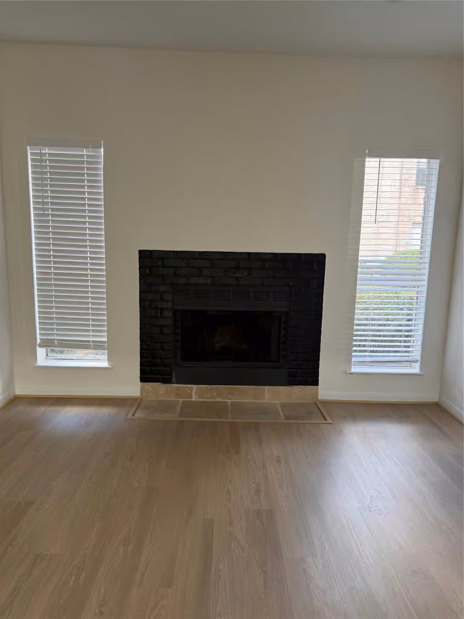 Photo 2 of 12400 Brookglade Circle 51, Houston, TX