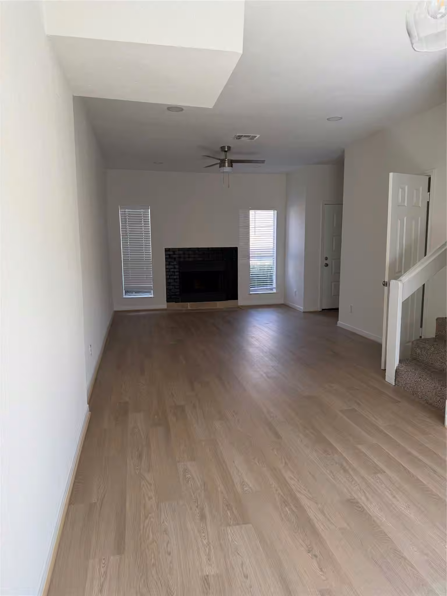 Photo 4 of 12400 Brookglade Circle 51, Houston, TX