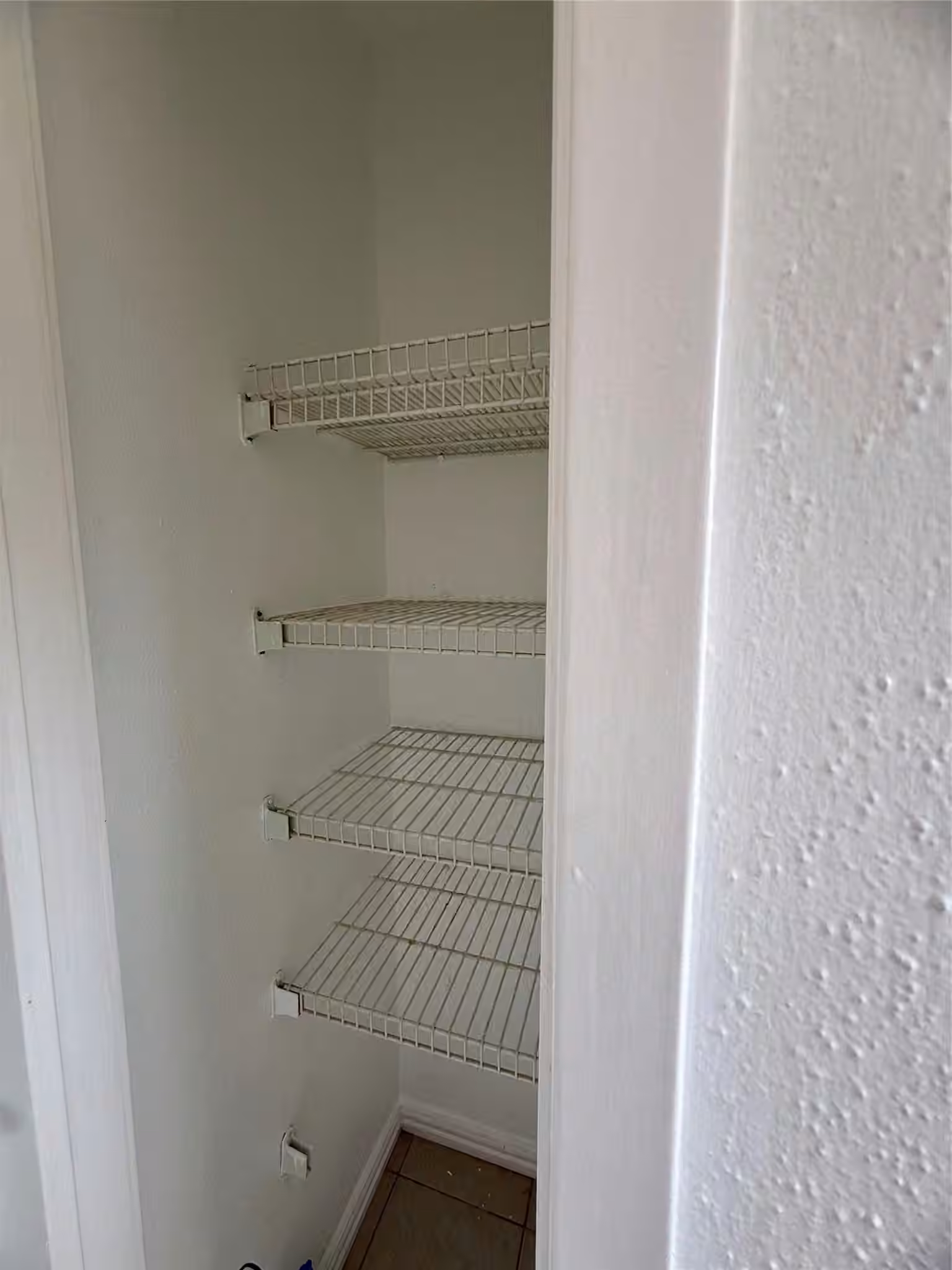 Photo 4 of 14235 Royal Hill Drive, Houston, TX