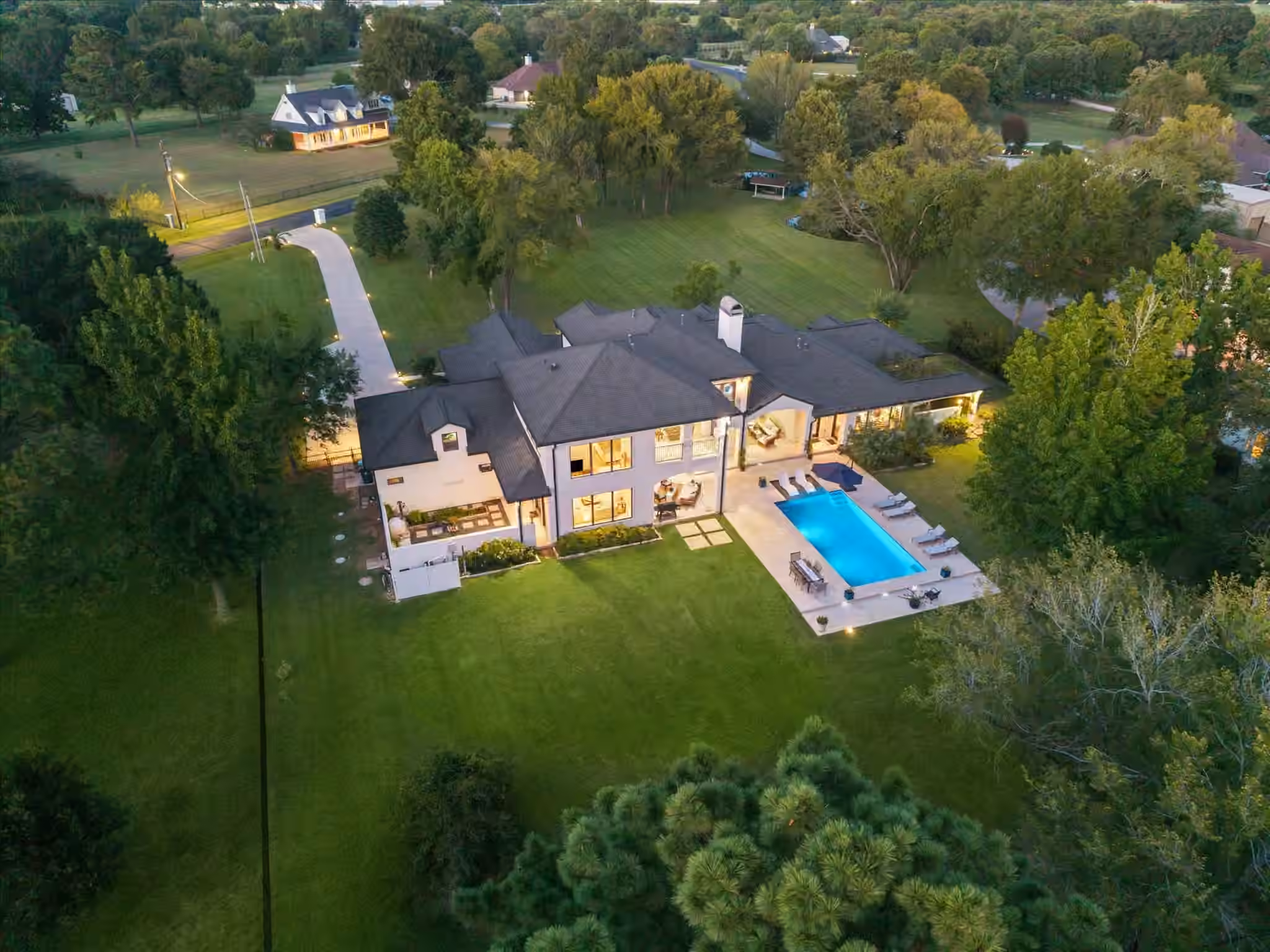 Photo 2 of 11440 Outpost Cove Drive, Willis, TX