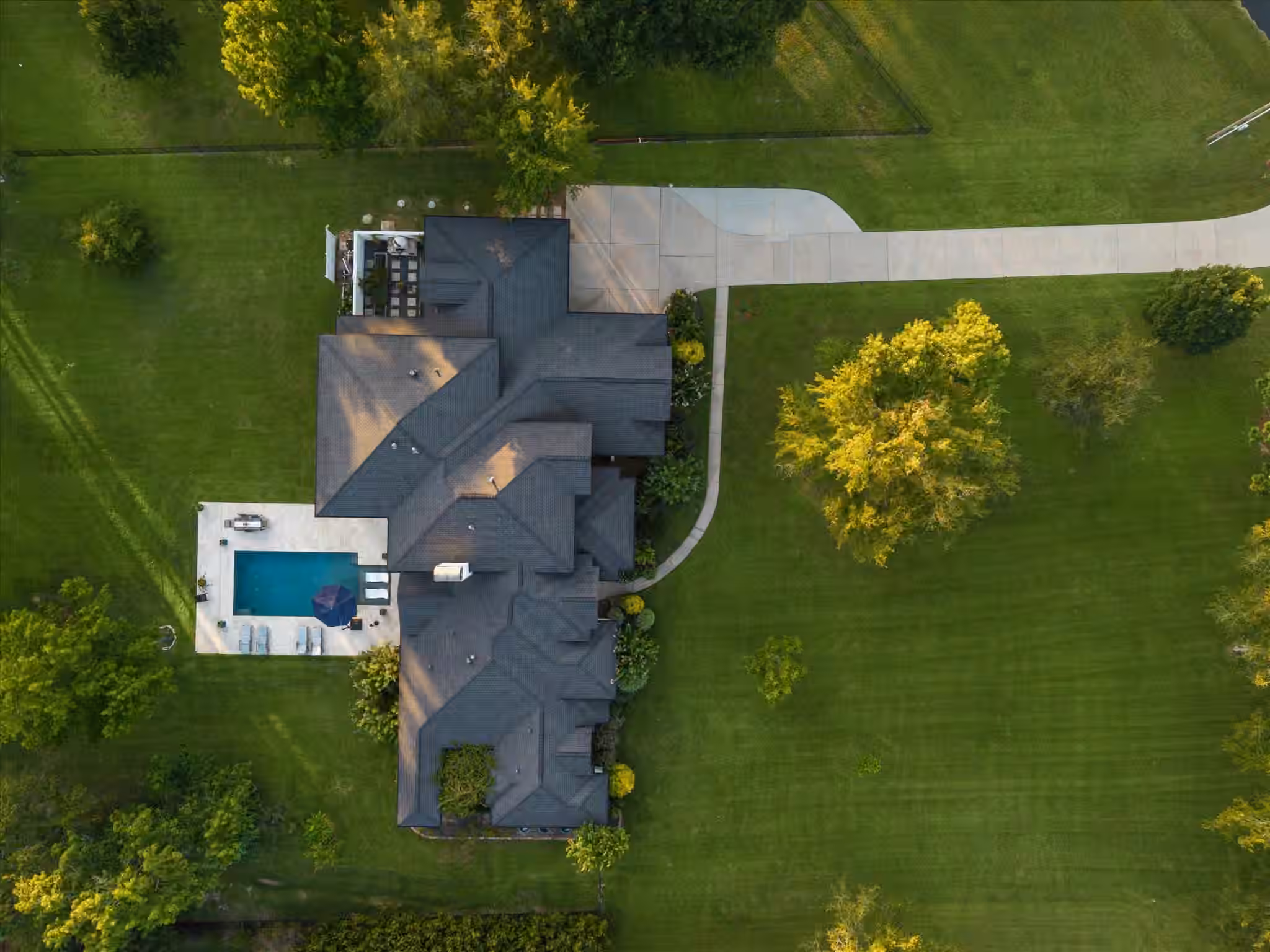 Photo 4 of 11440 Outpost Cove Drive, Willis, TX