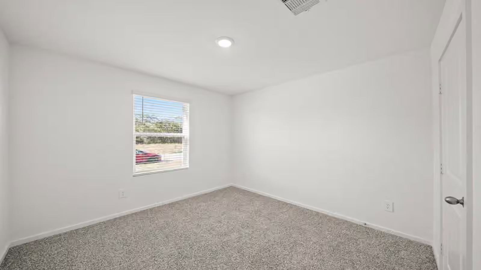 Photo 3 of 2904 Stratton Heights Lane, Sealy, TX 77474