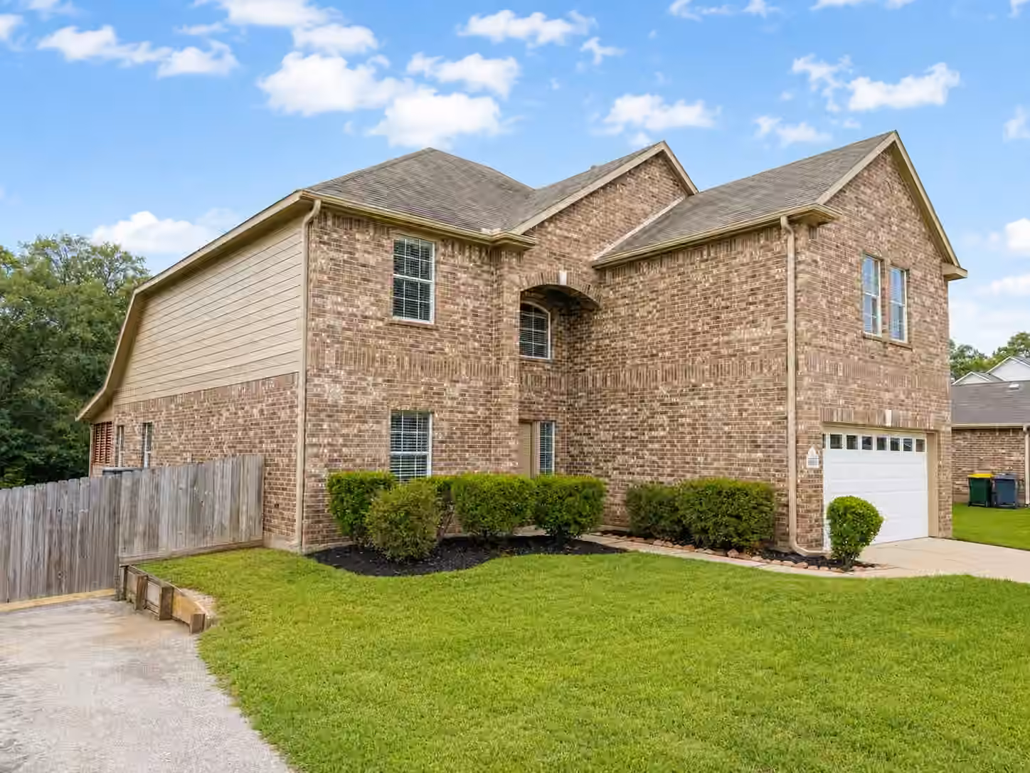 Photo 2 of 10855 Sunflower Drive, Willis, TX