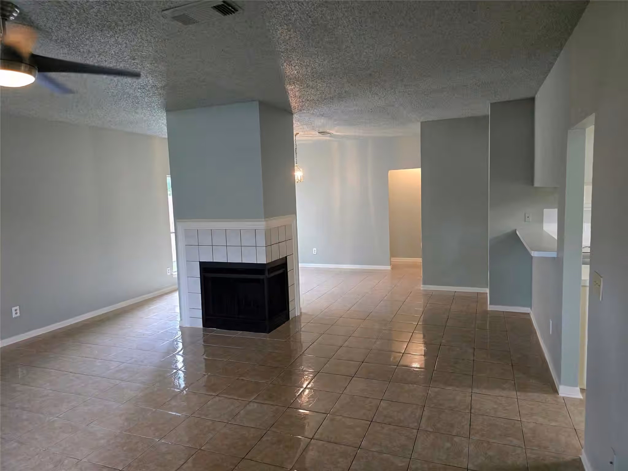 Photo 3 of 1703 Clear Valley Drive, Houston, TX
